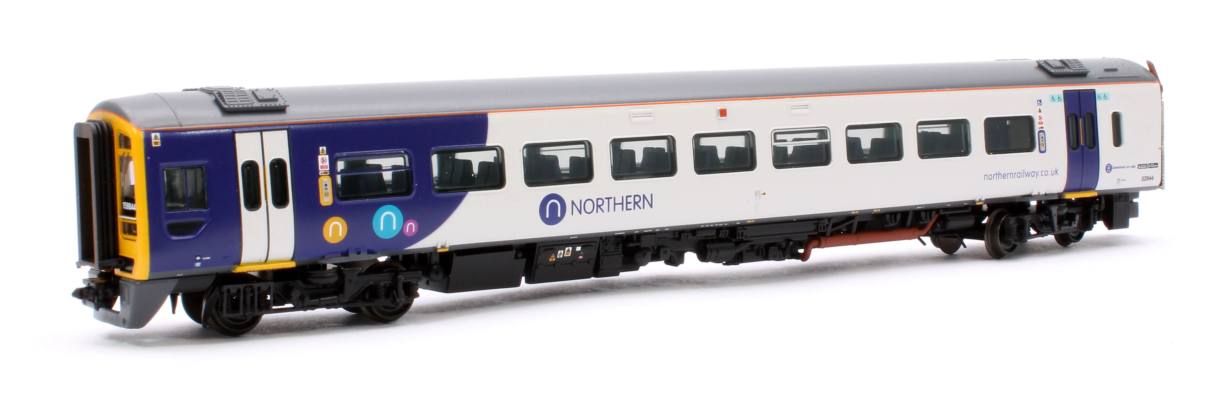 371-858SF Class 158 2-Car DMU 158844 Northern - DCC Sound - Image 5