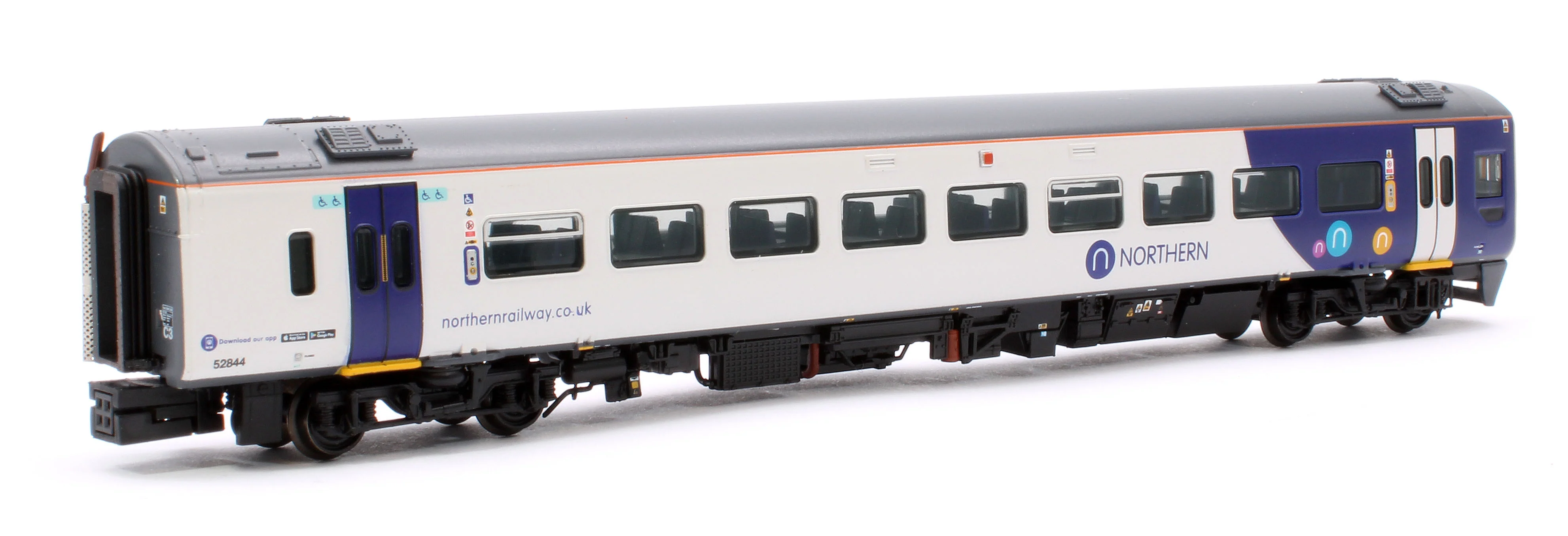 371-858SF Class 158 2-Car DMU 158844 Northern - DCC Sound - Image 7