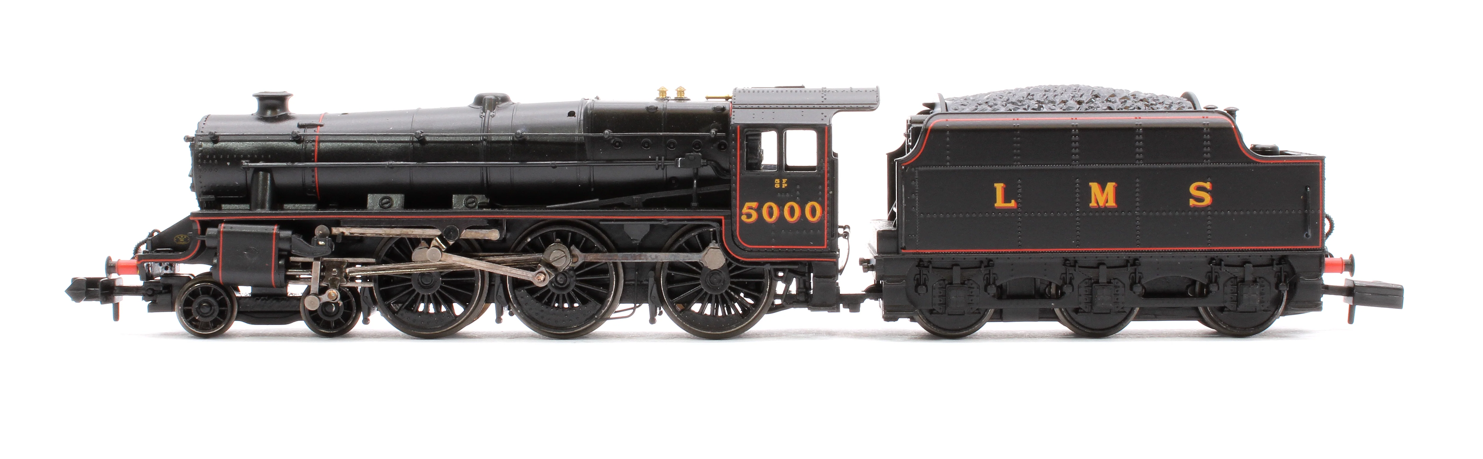 372-135A LMS 5MT 'Black 5' with Riveted Tender 5000 LMS Lined Black - Image 5