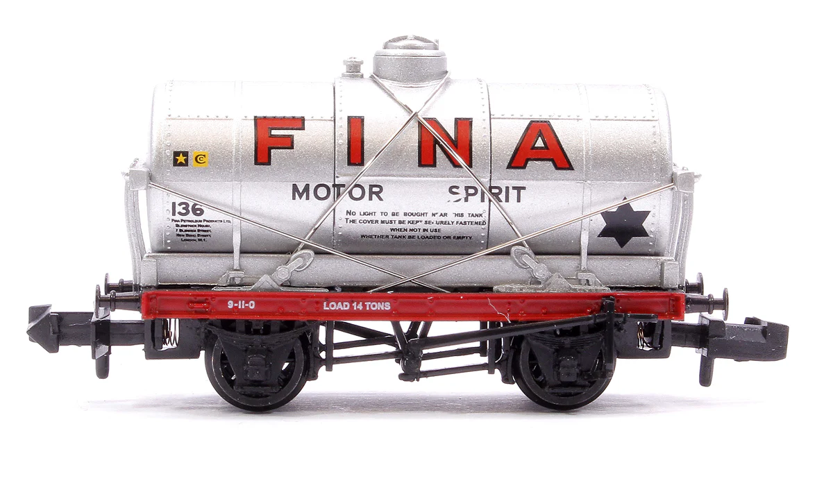 373-658A 14T Tank Wagon 'Fina' Silver No. 136 - Image 2