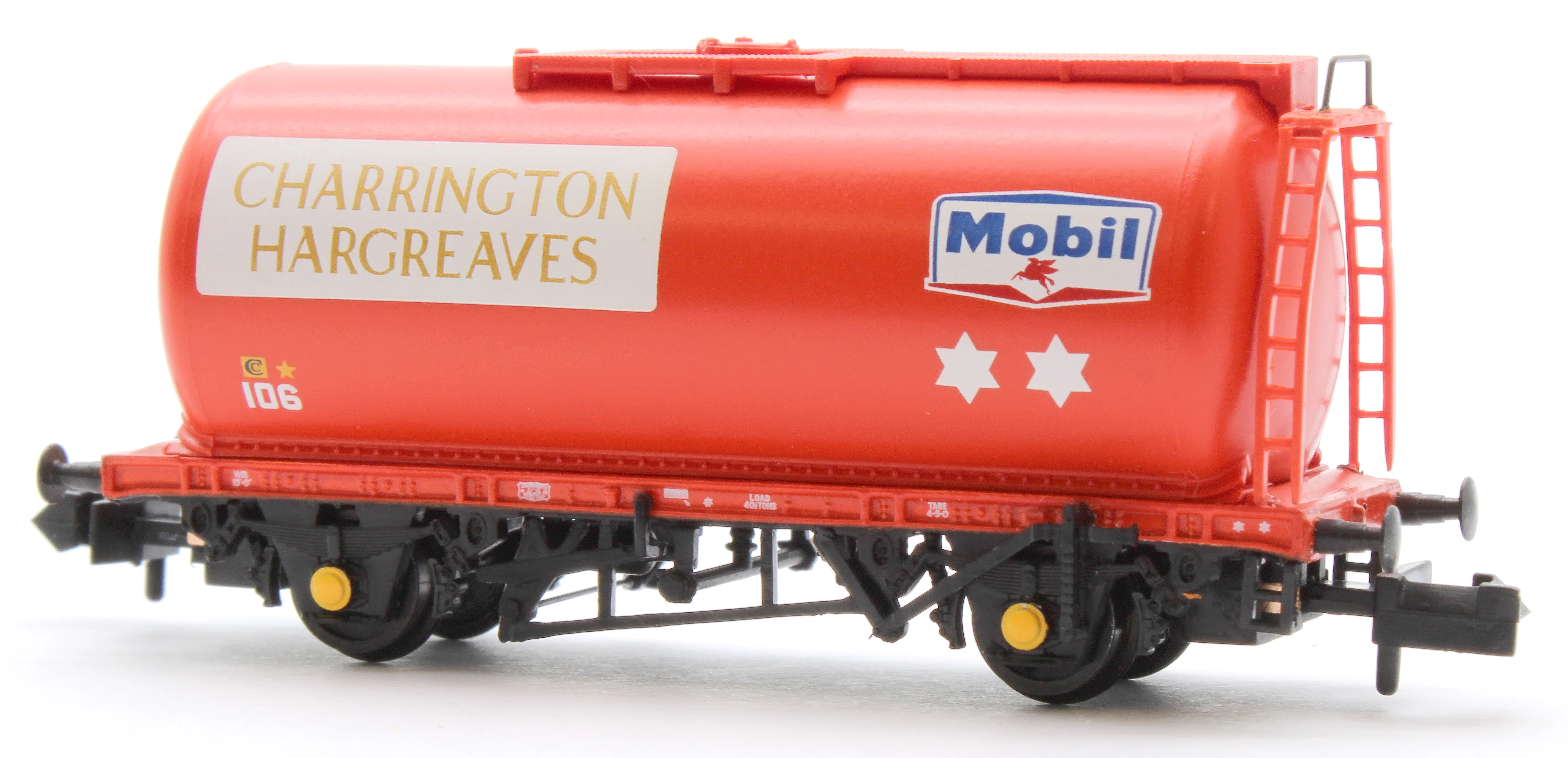 373-790 BR 45T Class B TTA Tank Wagon 'Charrington Hargreaves/Mobil' Red 106 - Image 3