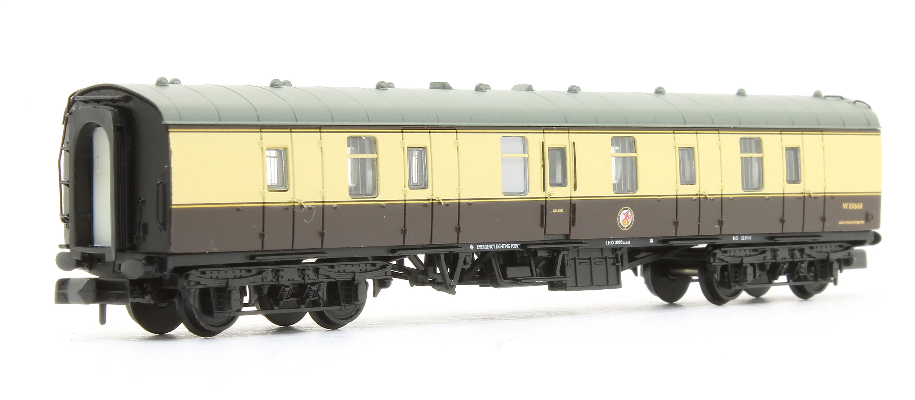 374-038A BR Mk1 BG Brake Gangwayed BR (WR) Chocolate & Cream No. W80668