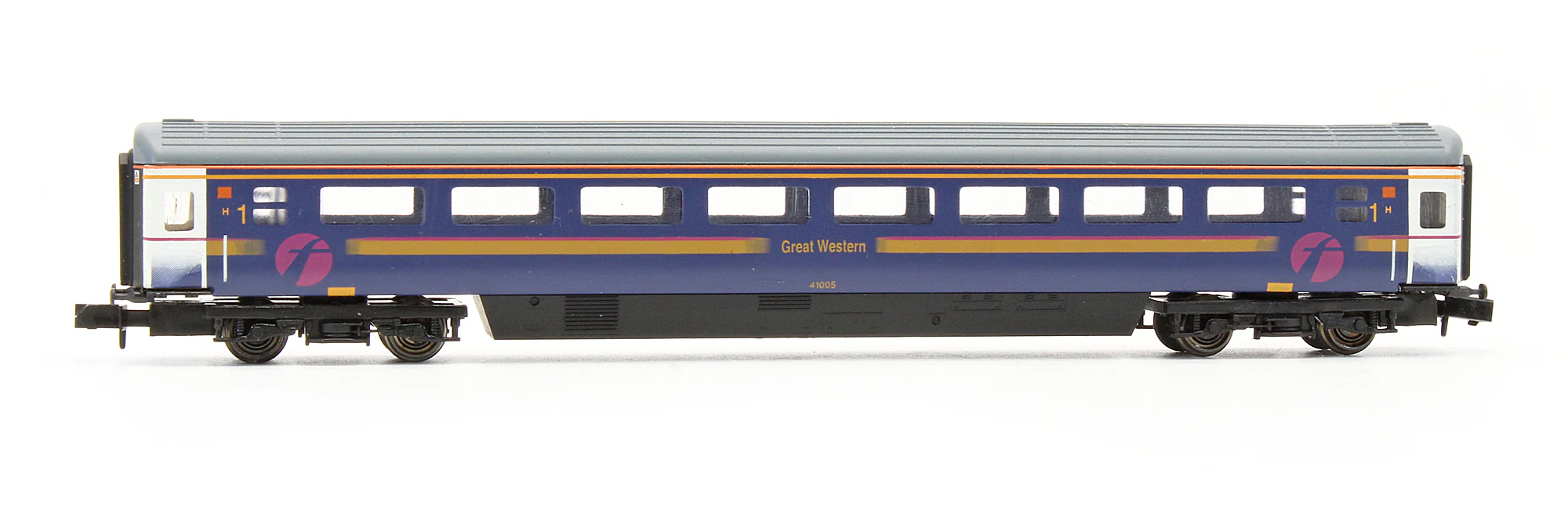374-351 Pre-Owned MK3 75ft Coach TF First Great Western '41005' - Image 3