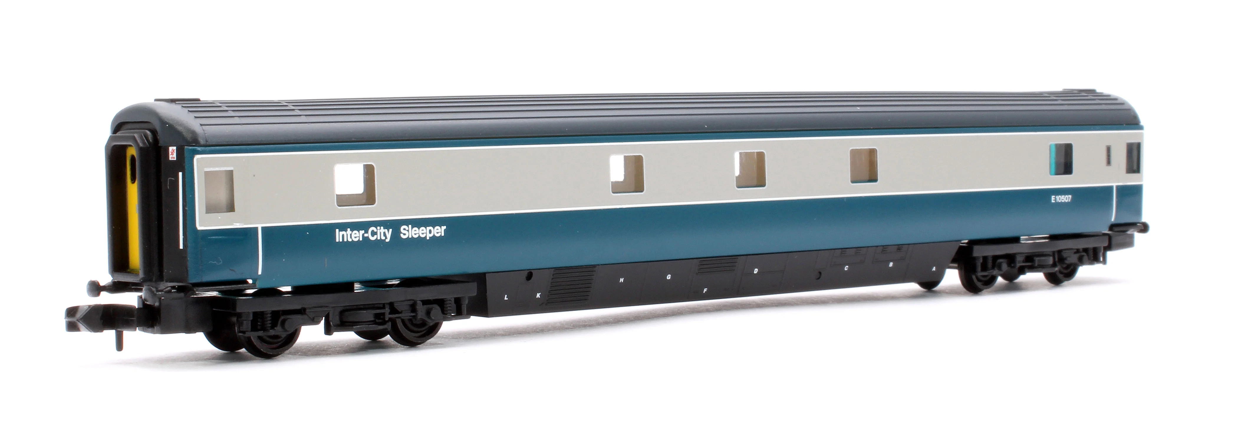374-477A BR Mk3 SLEP Sleeper with Pantry BR Blue & Grey (Inter-City Sleeper) No.E10507