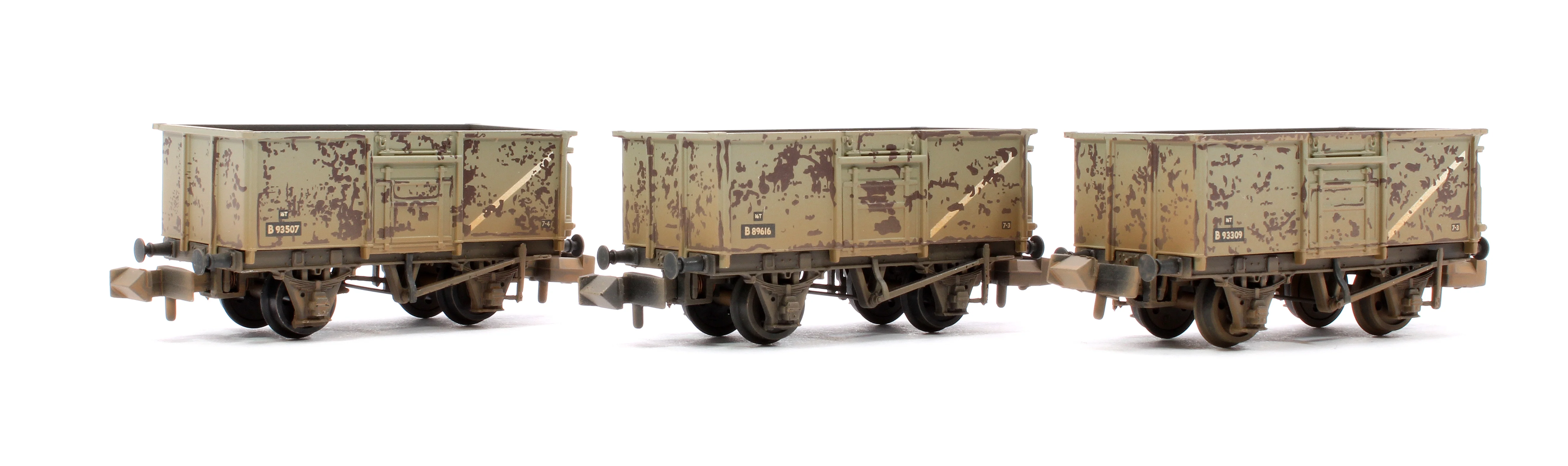 377-235C BR 16T Steel Mineral with Top Flap Doors 3-Wagon Pack BR Grey (With Load) - Weathered