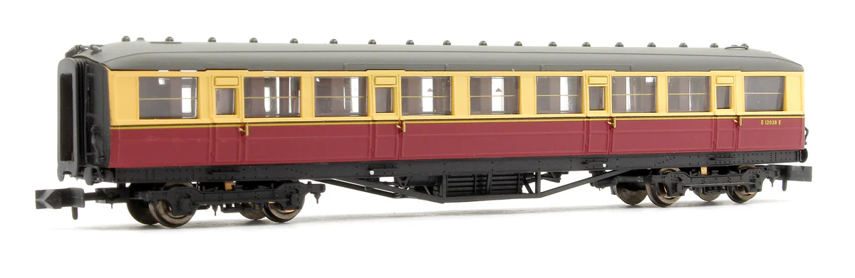 2P-011-056 Gresley BR Carmine & Cream 2nd Class E12038E - Image 2