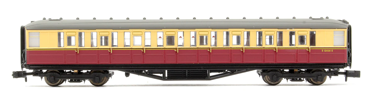 2P-011-056 Gresley BR Carmine & Cream 2nd Class E12038E - Image 3