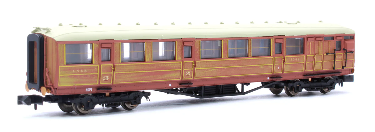 2P-011-211 Gresley Coach LNER Teak Brake Composite 5549
