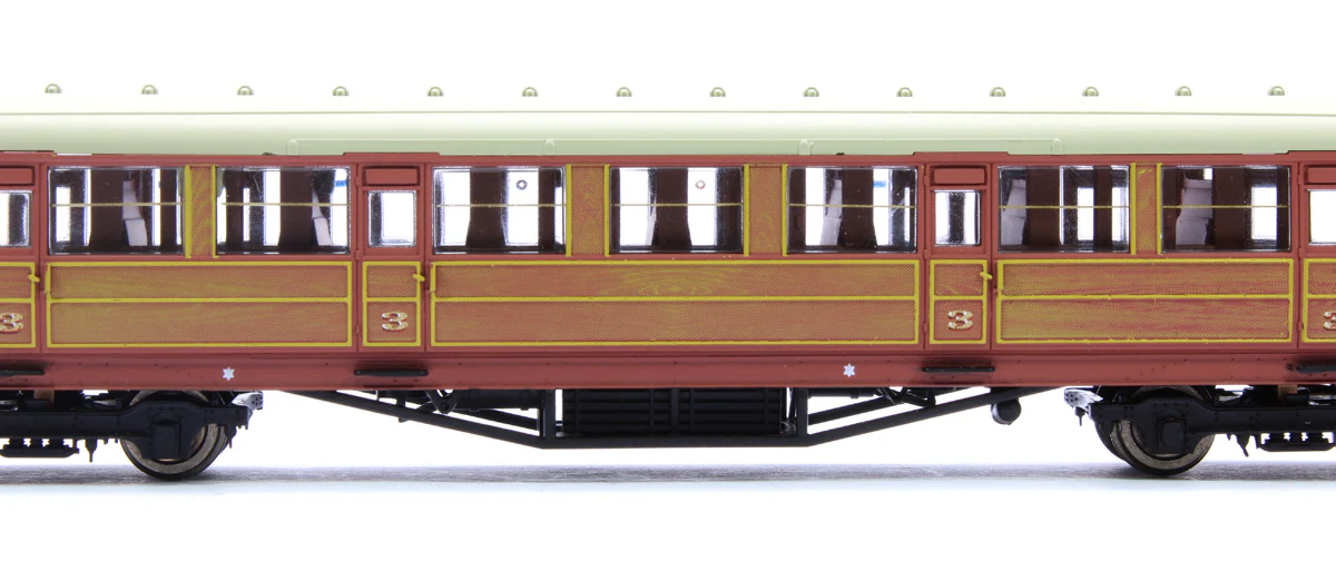 2P-011-013 Gresley LNER Teak 3rd Class 61628 - Image 4