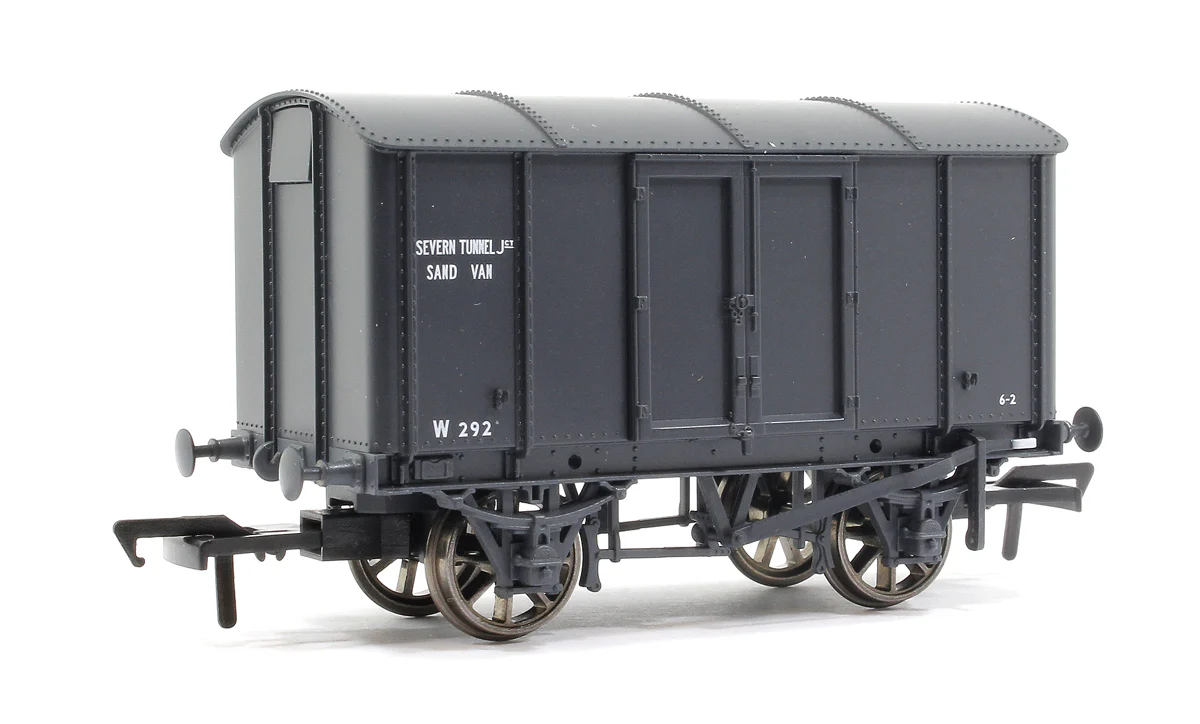 908015 GWR ‘Iron Mink' Van No. W292, BR ‘Sand Van’ - Image 3