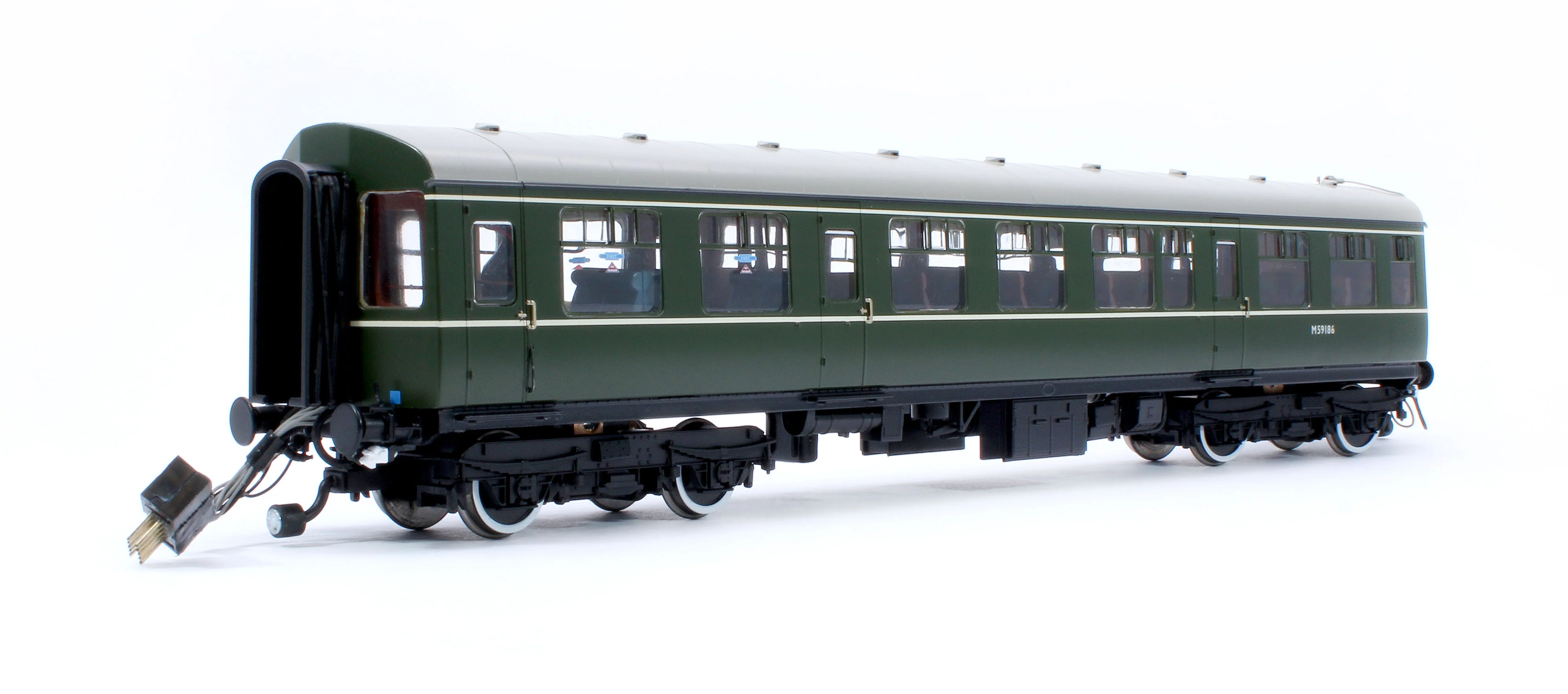 1451 Class 104 3 Car DMU M50478/M59186/M50530 BR Green (Speed Whiskers and Coaching Stock roundel) - Image 8