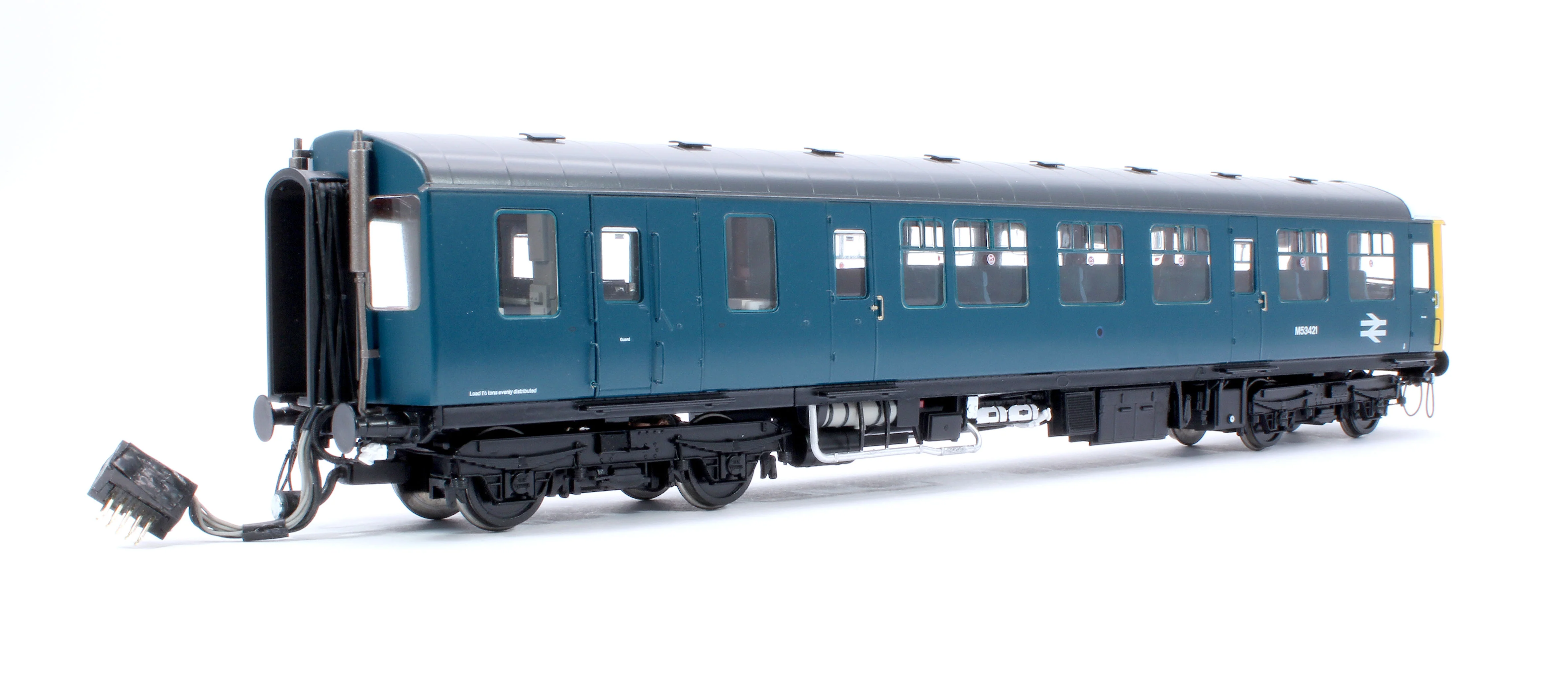 1455 Class 104 2 Car DMU M53421/M53529 BR Blue - Image 11