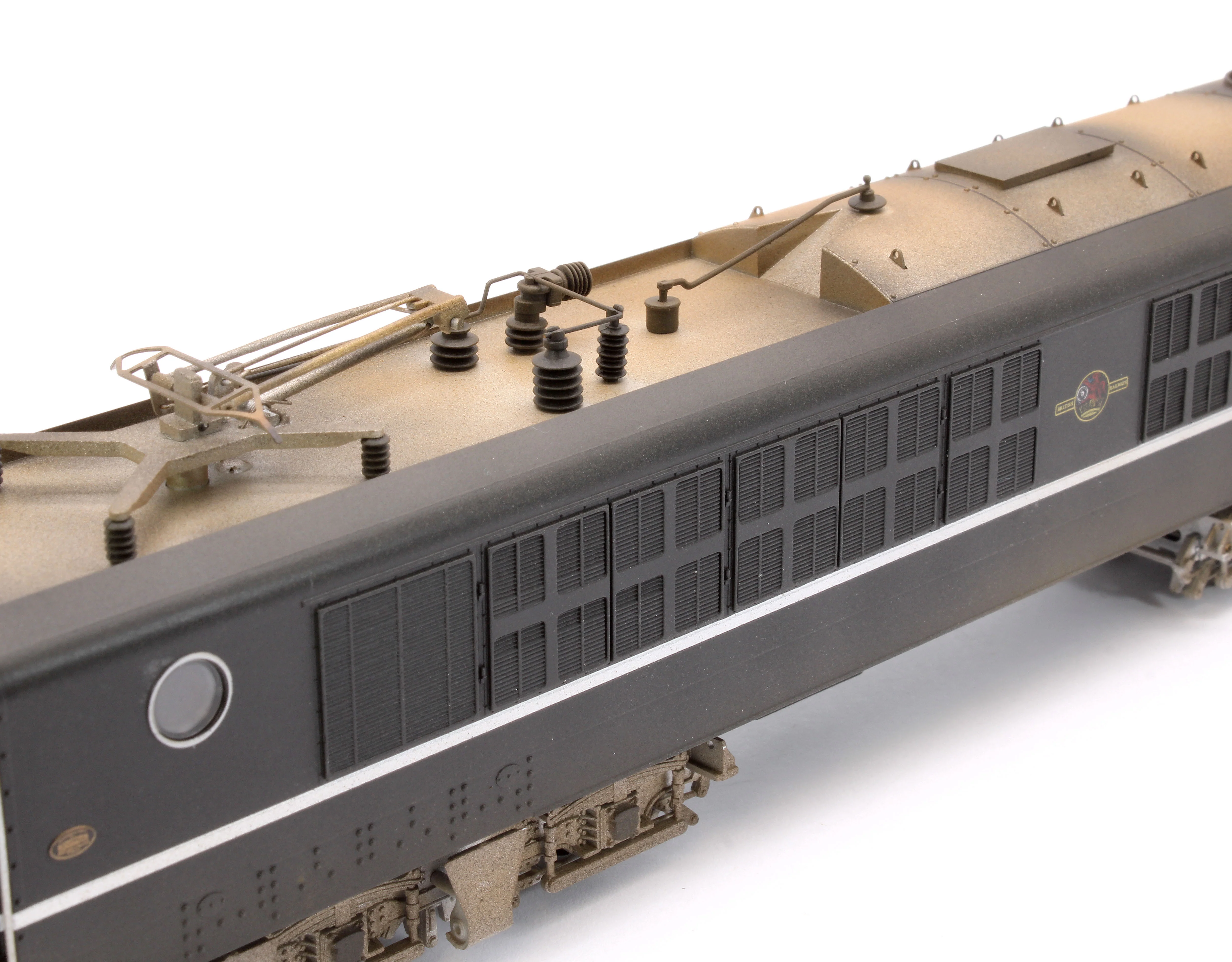 1811W Custom Weathered BR Class 80 E1000 (Rebuilt 18100 Gas Turbine) Electric Locomotive in BR Black (Late Crest) - Image 10