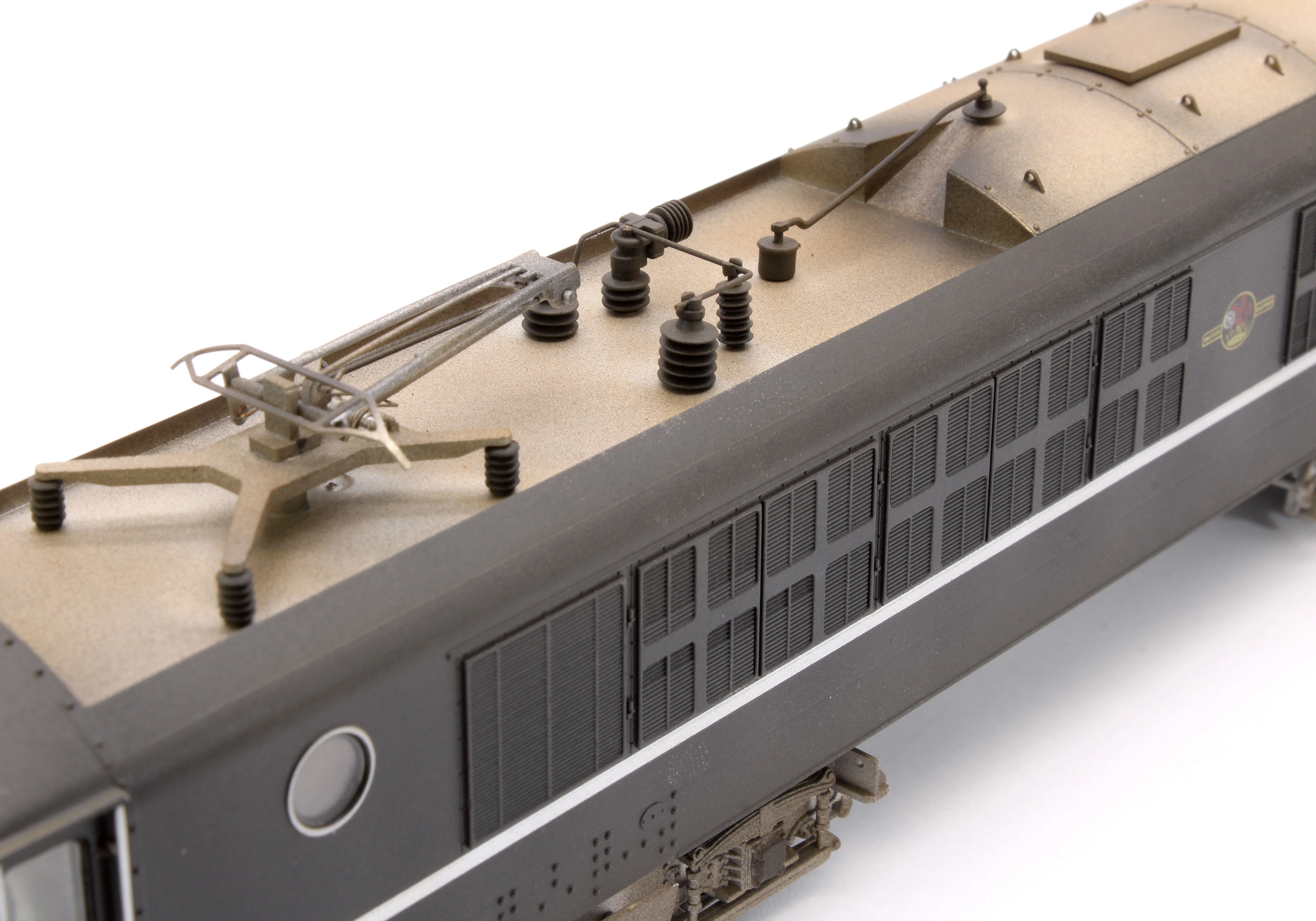 1812W Custom Weathered BR Class 80 E2001 (Rebuilt 18100 Gas Turbine) Electric Locomotive in BR Black (Late Crest) - Image 10