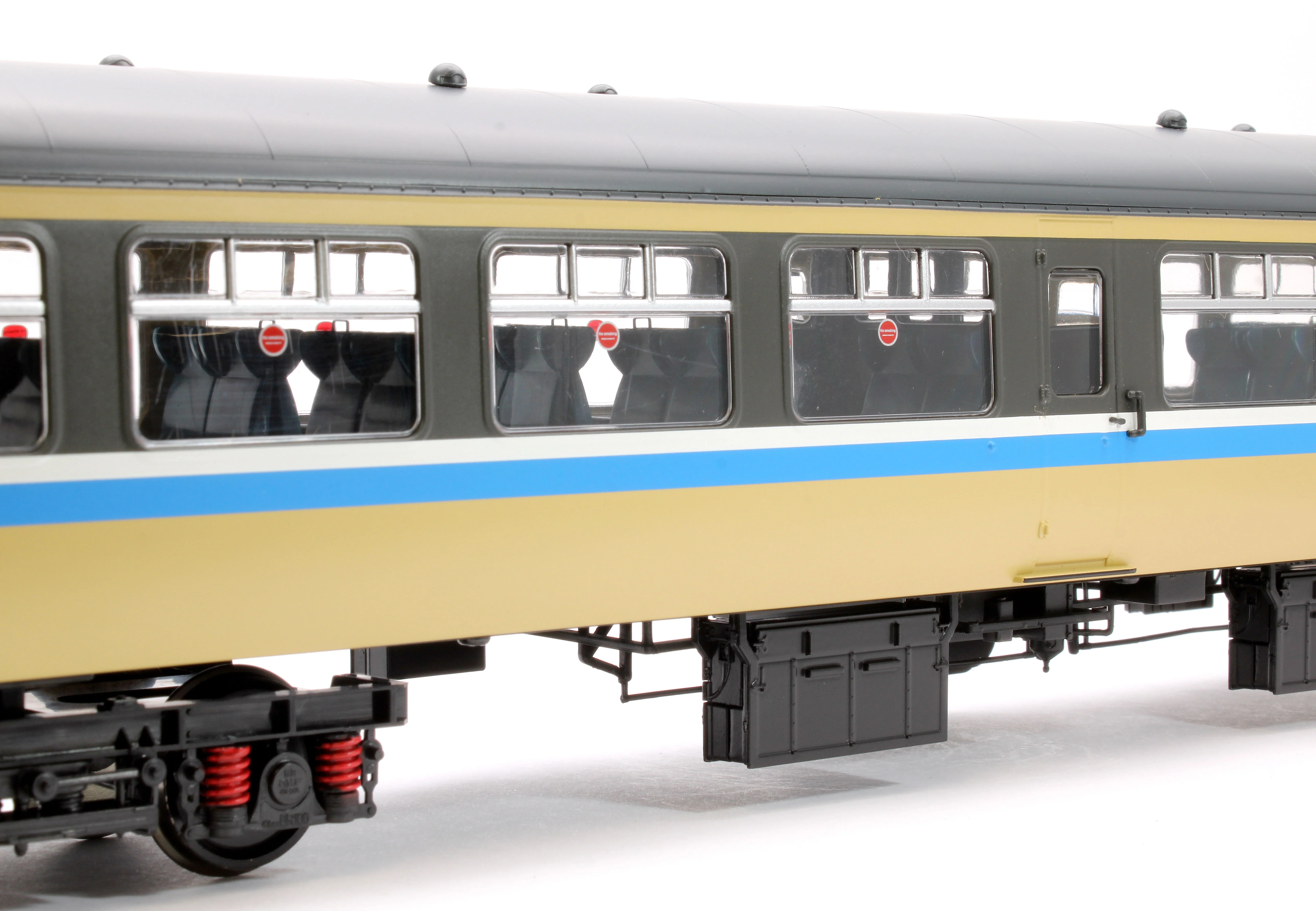 2401 Scotrail Mk2 Tourist Second Open (TSO) - Image 3
