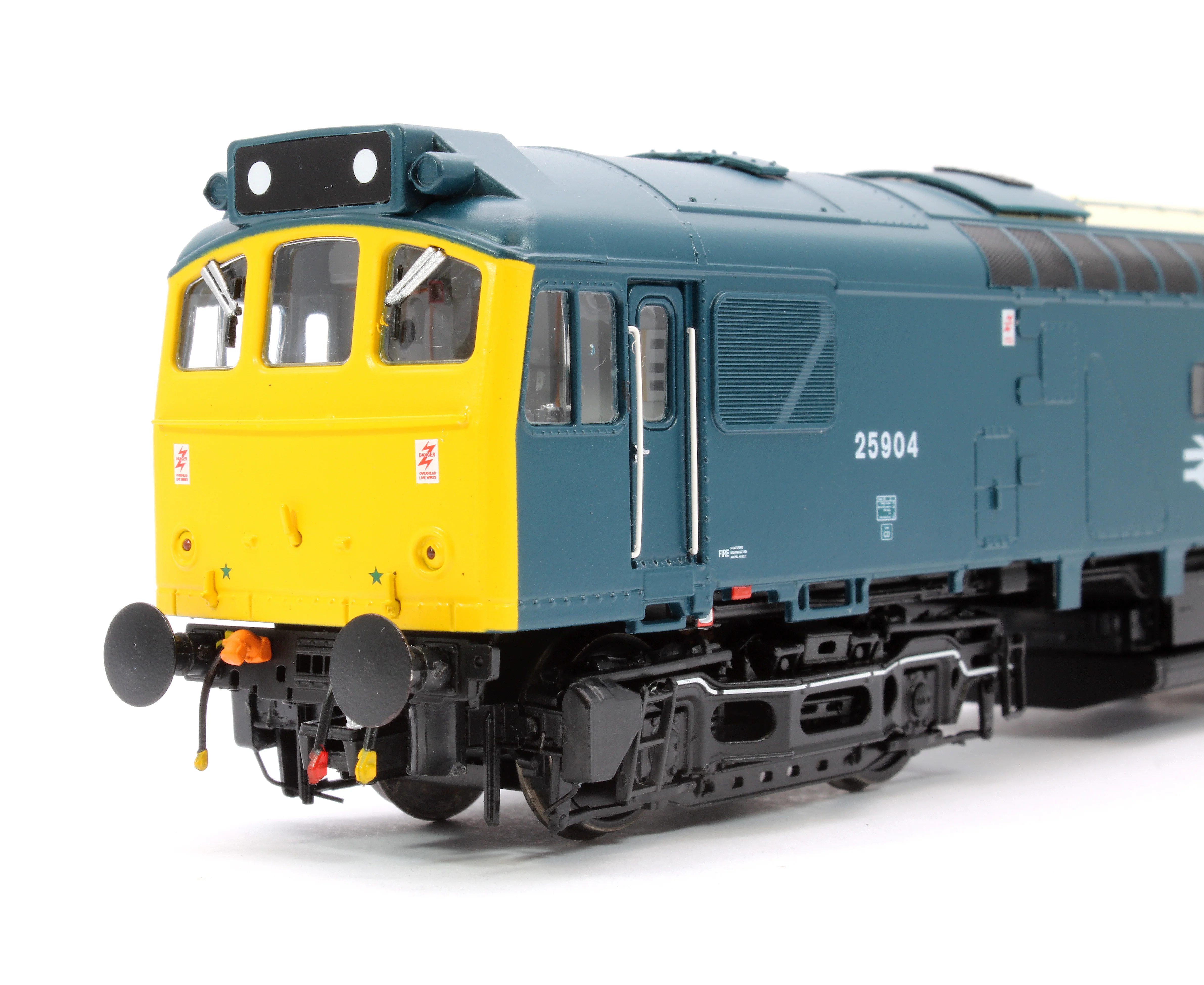 2546 Class 25 BR Rail Blue 25904 Diesel Locomotive - Image 6