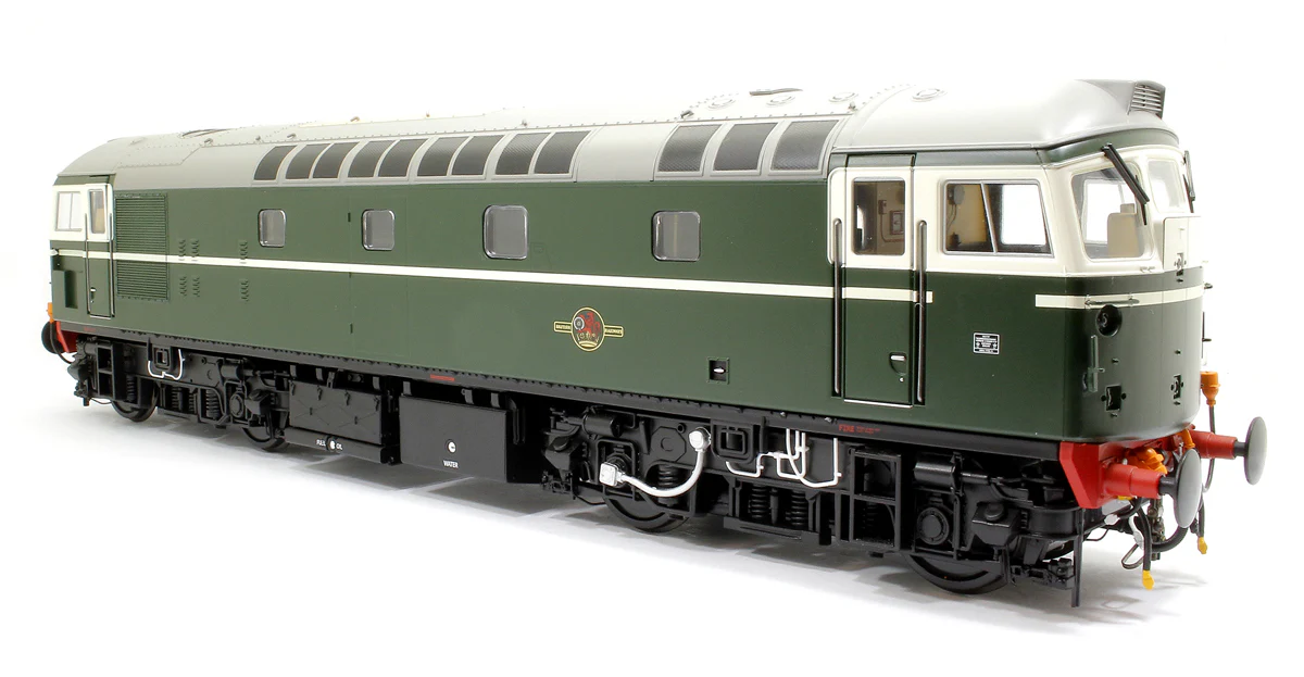 2675 Class 26 BR Green (Unnumbered) Diesel Locomotive - Image 4