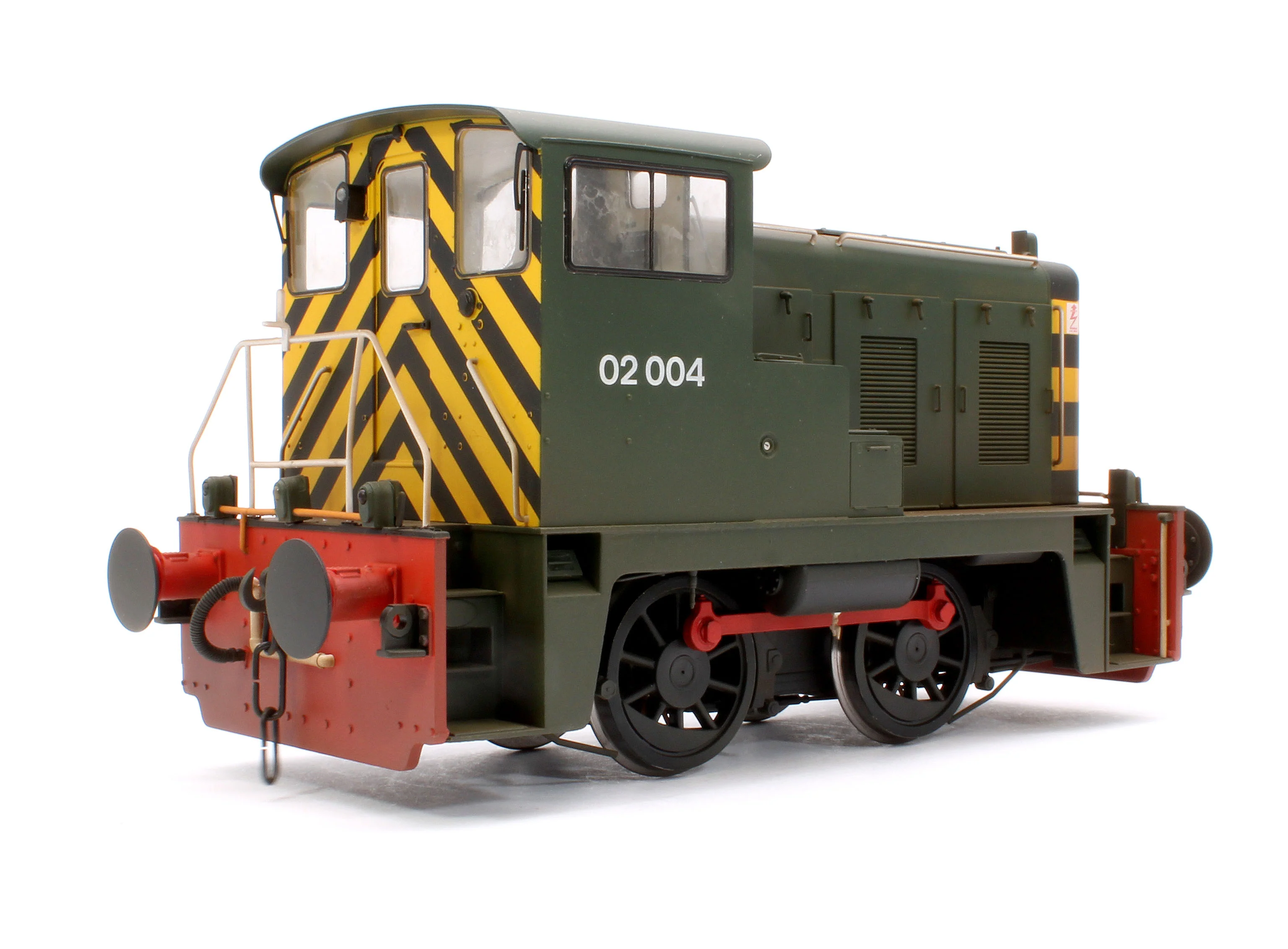 2872 Class 02 BR Green 02004 (Wasp Stripes, no BR logo) Diesel Locomotive - Weathered - Image 3