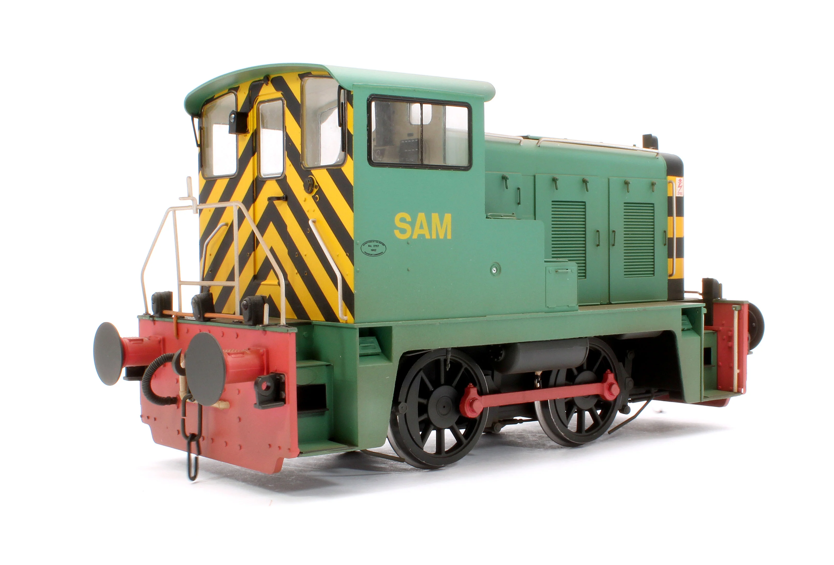 2877 Class 02 Industrial Plain Green ‘SAM’ (ex-D2868) Diesel Locomotive - Weathered - Image 3