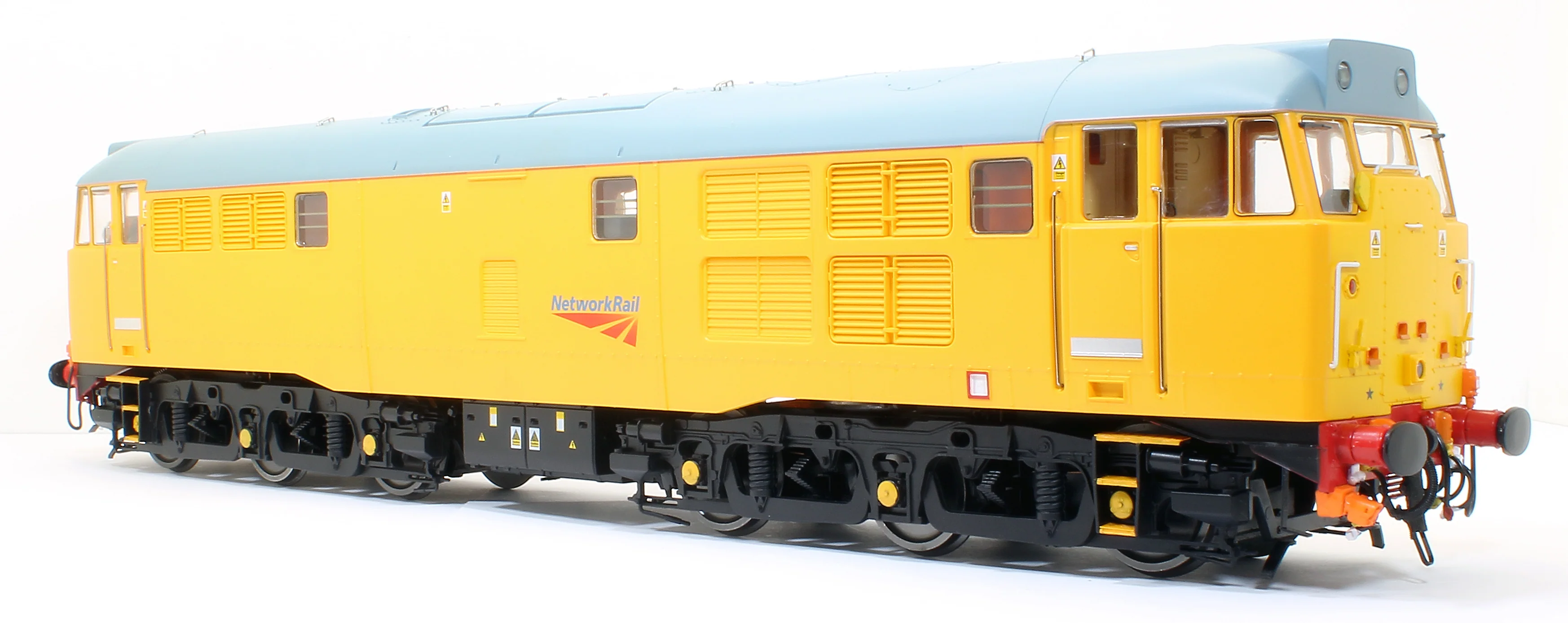 3144 Class 31/4 Network Rail yellow Diesel Locomotive with Headlight - Image 3
