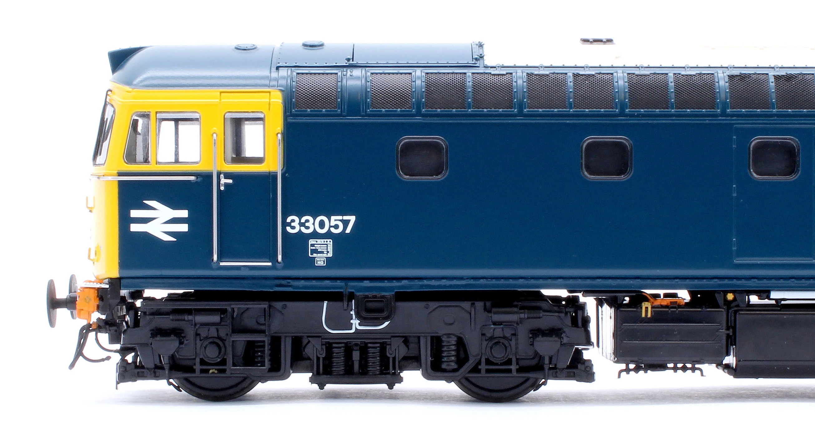 34233 Class 33/0 BR Blue No.33057 Diesel Locomotive - DCC Sound - Image 6