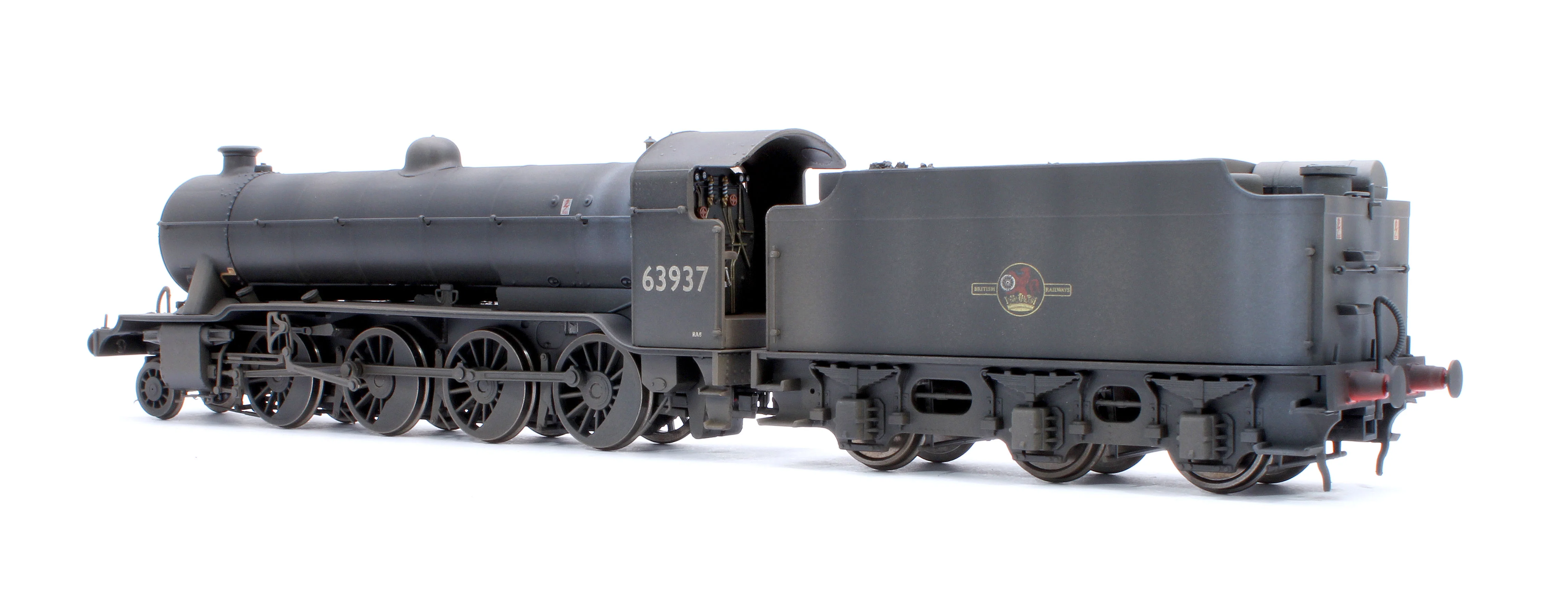 3901W Custom Weathered Class O2/2 'Tango' BR Late Crest Black No.63937 (GN Cab/LNER Flush-Sided Tender) Steam Locomotive - Image 3