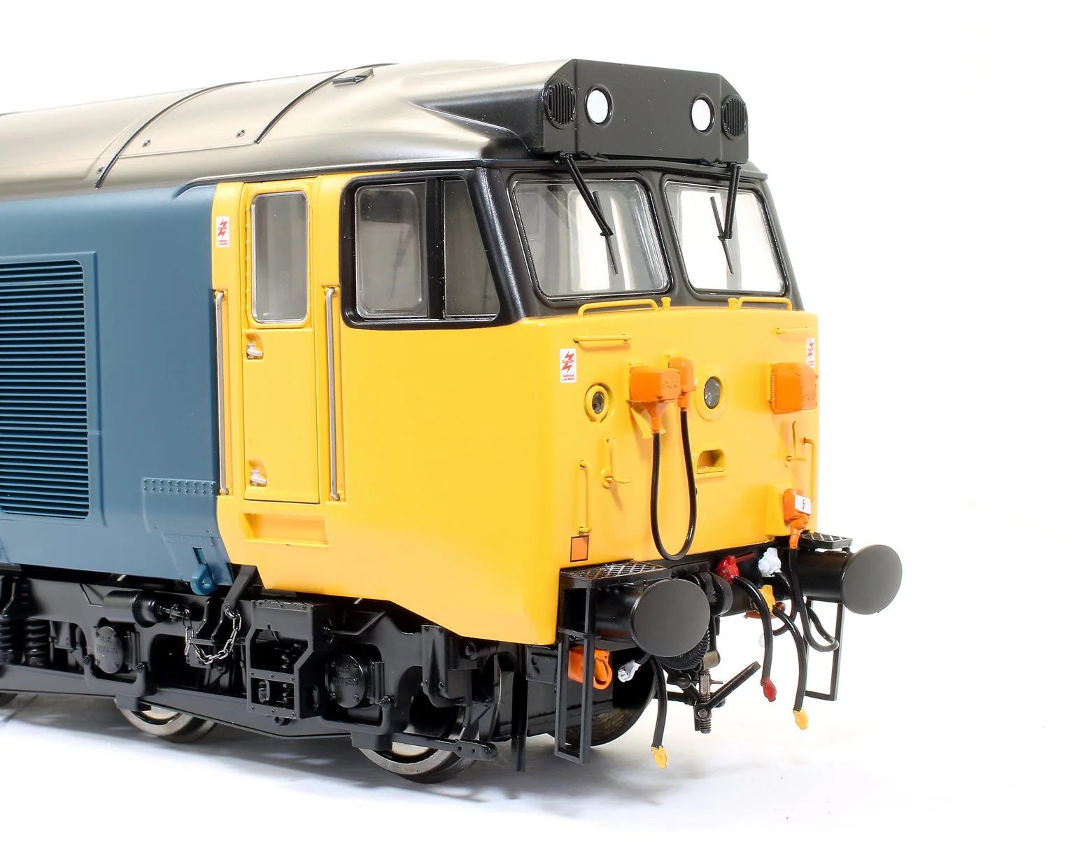 4029 Class 50 BR Blue Large Logo (Black Roof) Diesel Locomotive - Image 6