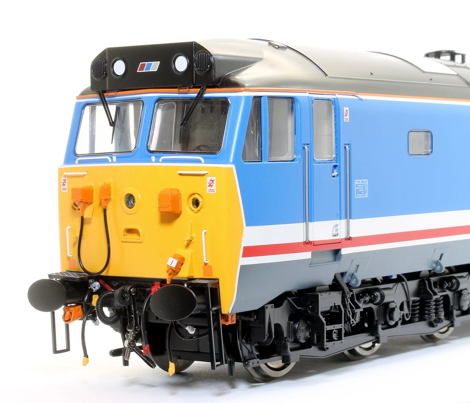 4032 Class 50 Revised Network SouthEast (Light Blue) Diesel Locomotive - Image 3