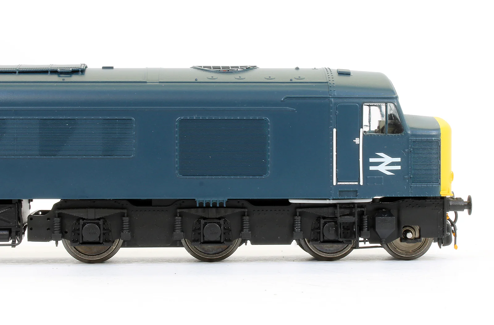 Pre-Owned 45305 BR Blue Class 45/0 45060 'Sherwood Forester' Diesel Locomotive (Exclusive Edition) - DCC Fitted - Image 4