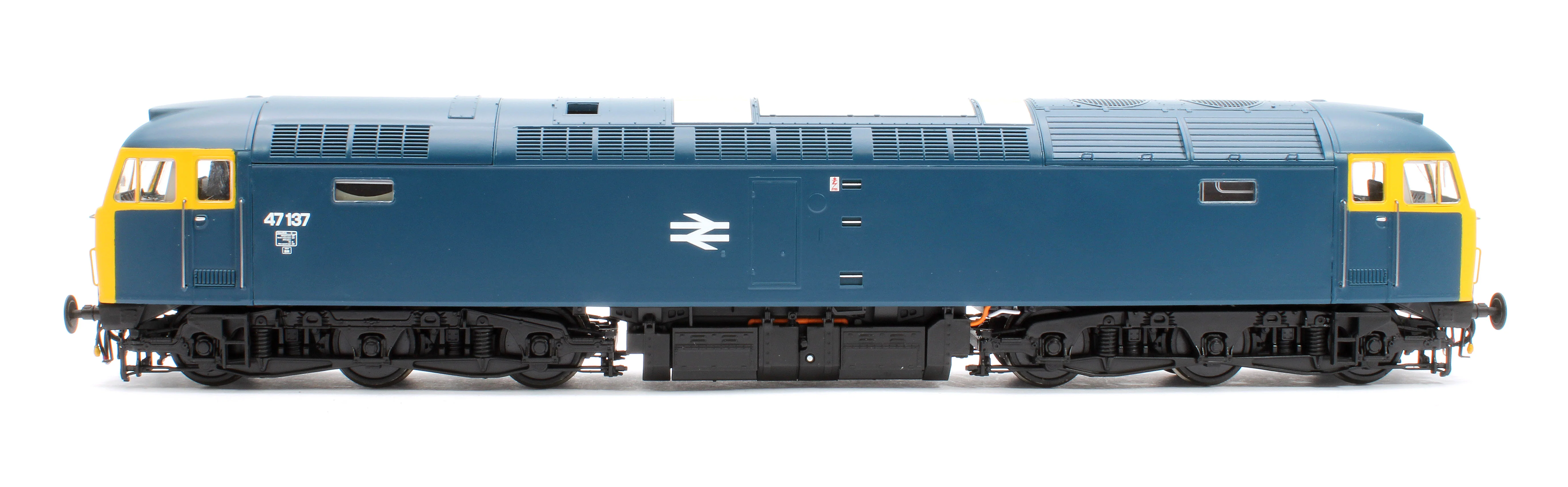 4712 Class 47 137 BR Blue (glazed headcode panel) Diesel Locomotive - Image 5