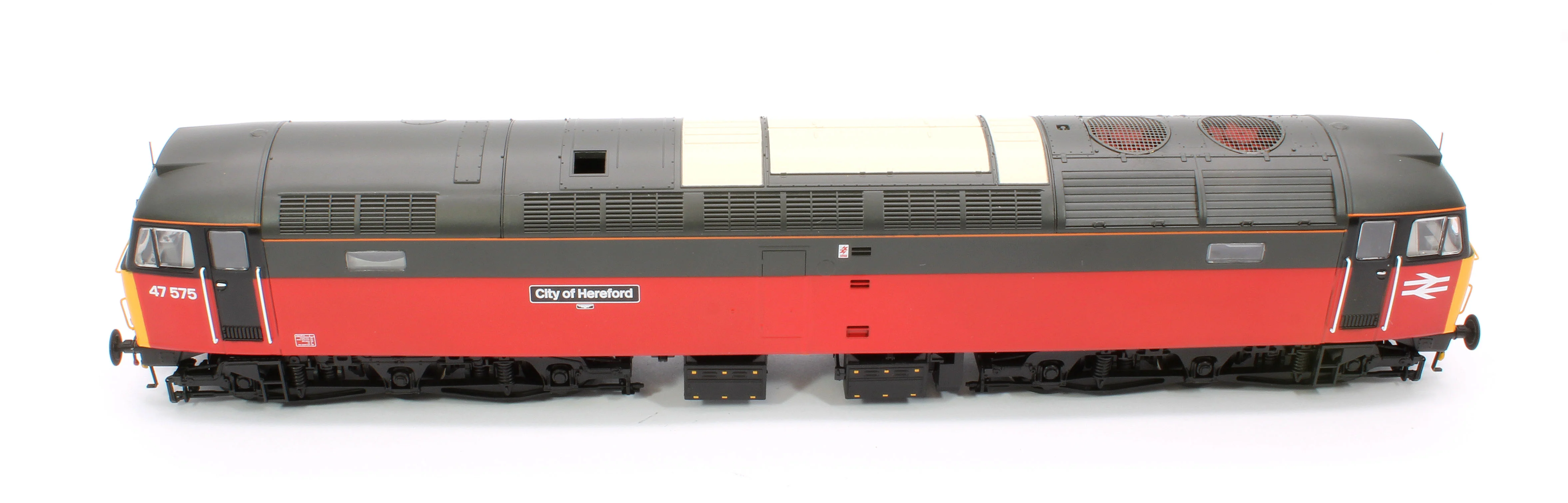 4726 Class 47 575 'City of Hereford' Parcels Red/Grey Diesel Locomotive - Image 10