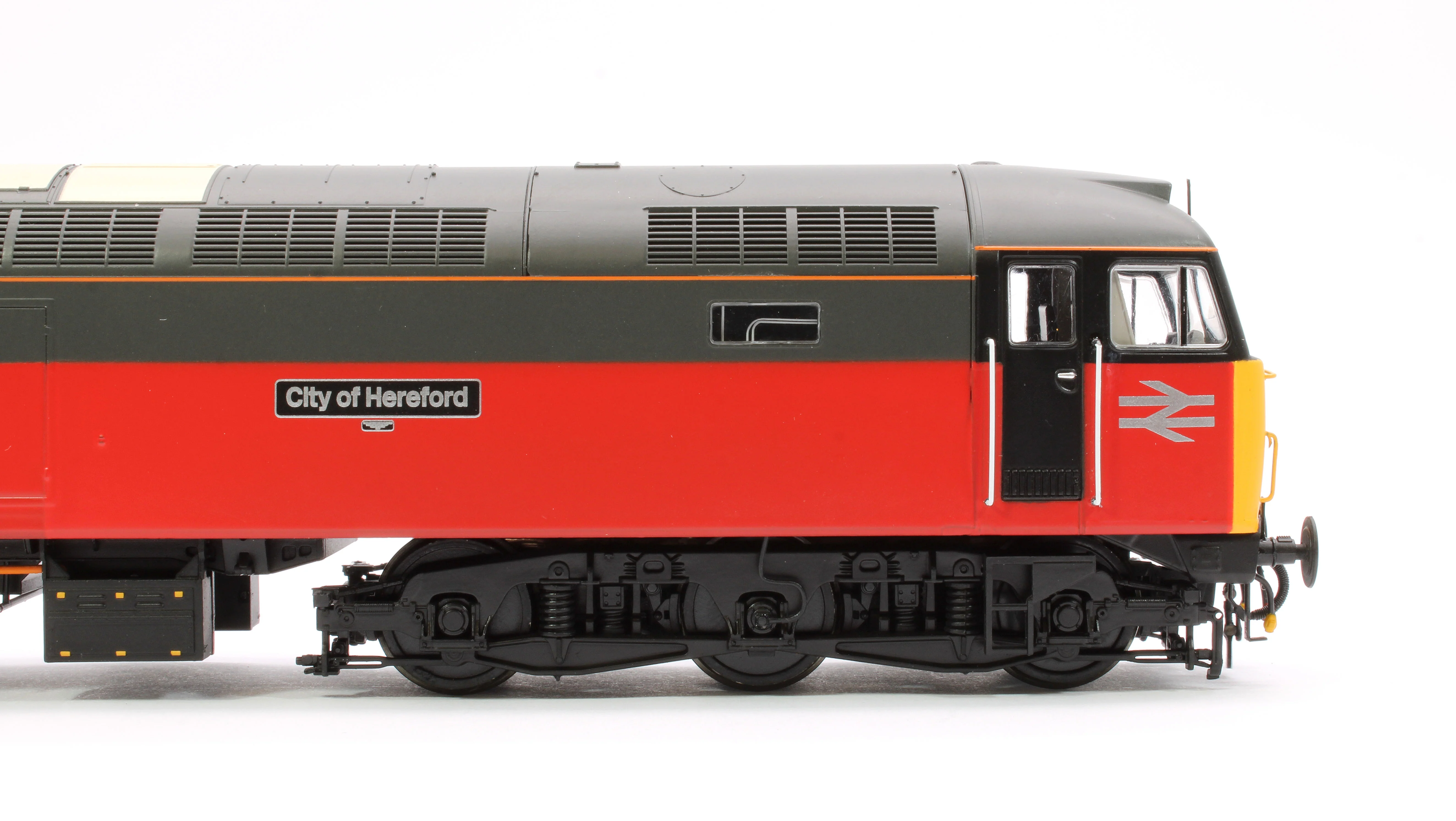 4726 Class 47 575 'City of Hereford' Parcels Red/Grey Diesel Locomotive - Image 7