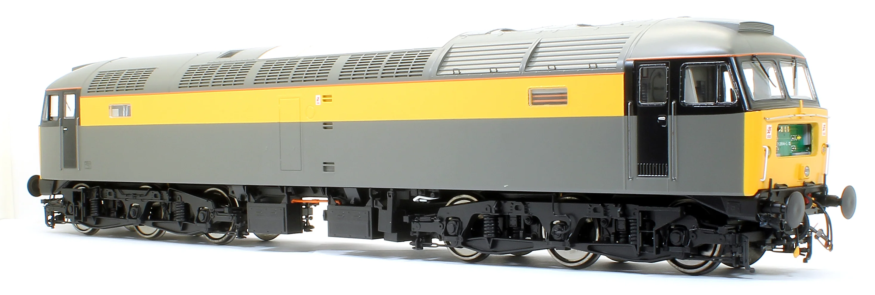 4864 Class 47 (V3) BR Engineers Grey/Yellow Diesel Locomotive - Image 4
