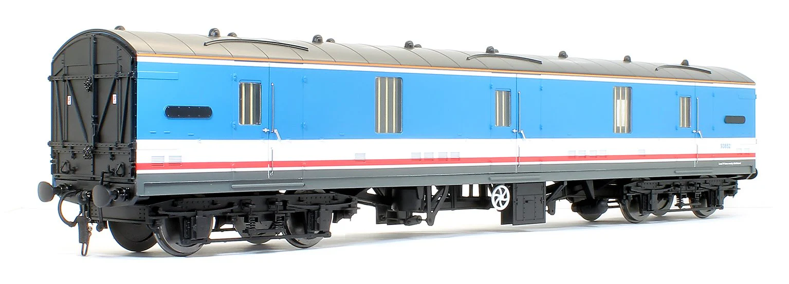 4997 BR Mk1 57' GUV (General Utility Van) Network SouthEast with BR1 bogies unnumbered - Image 2