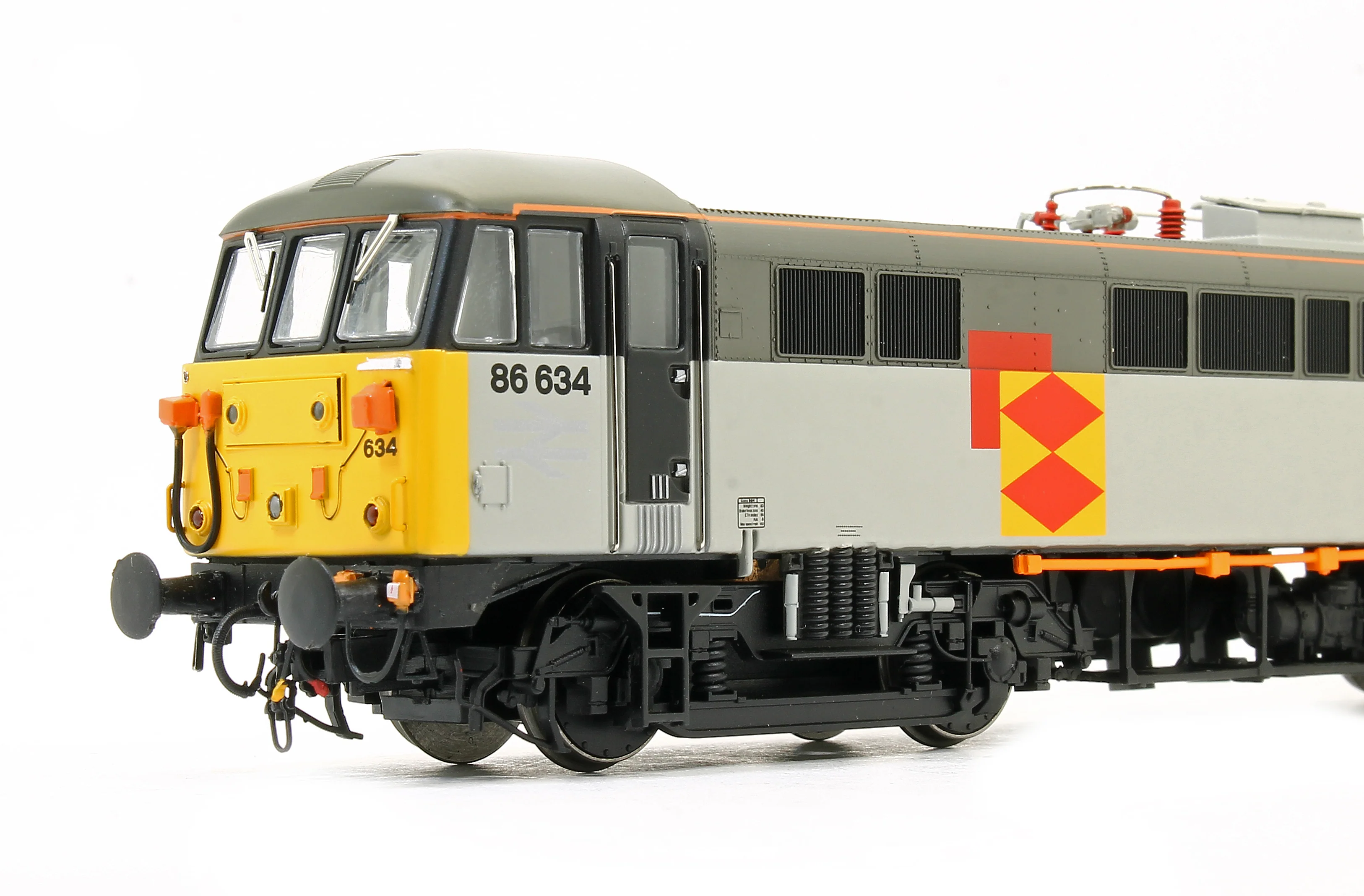 8641 Class 86 634 'University of London' Railfreight Distribution Electric Locomotive - Image 4