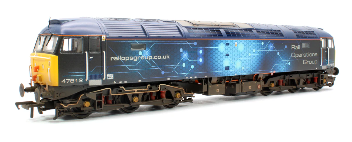 35-412ZDW Highly Detailed Weathered Class 47/4 47812 Rail Operations Group (ROG) Diesel Locomotive - Image 4