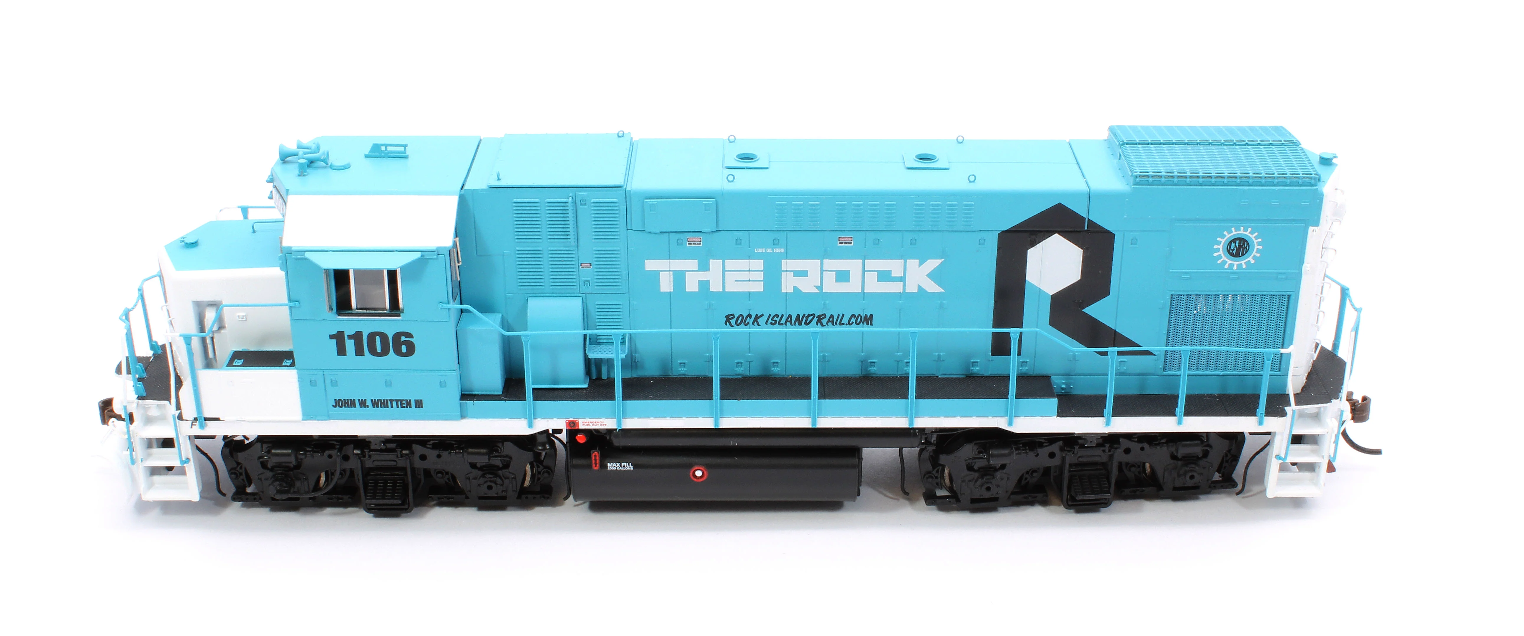 ATHG13245 HO GP15-1, Rock Island Rail #1106 Diesel Locomotive - Image 10
