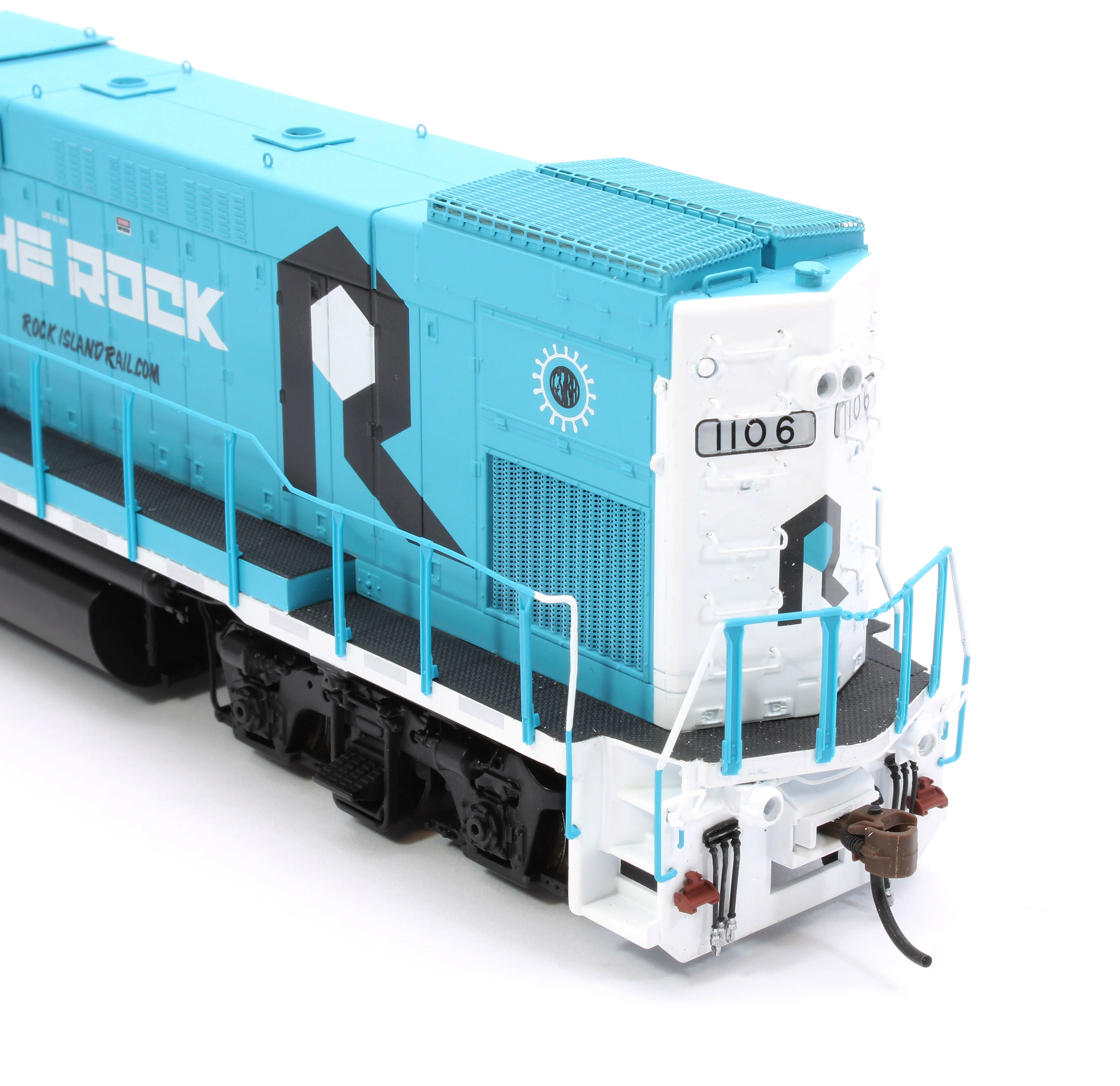 ATHG13245 HO GP15-1, Rock Island Rail #1106 Diesel Locomotive - Image 9