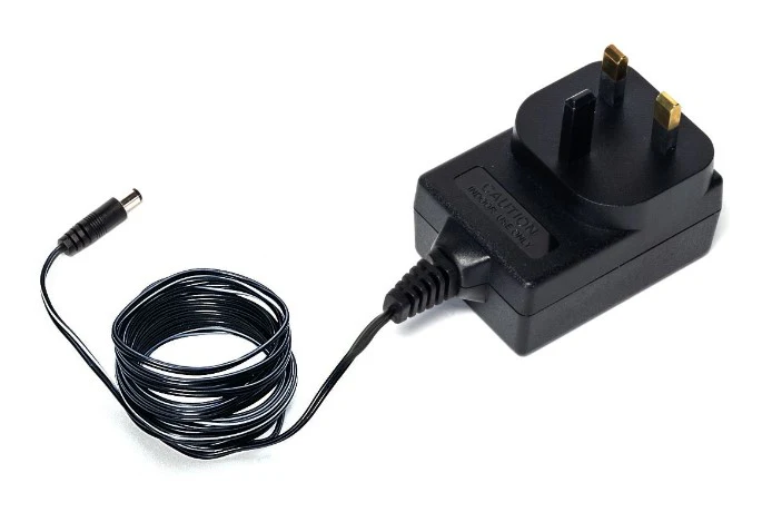 P9100 UK Digital Transformer 15V 1A - For use in conjunction with the App Based Control System