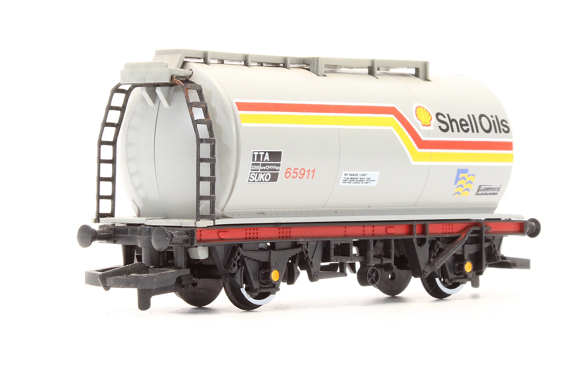 Pre-Owned R218 'BP Chemicals' Tank Wagon '65911' - Image 2