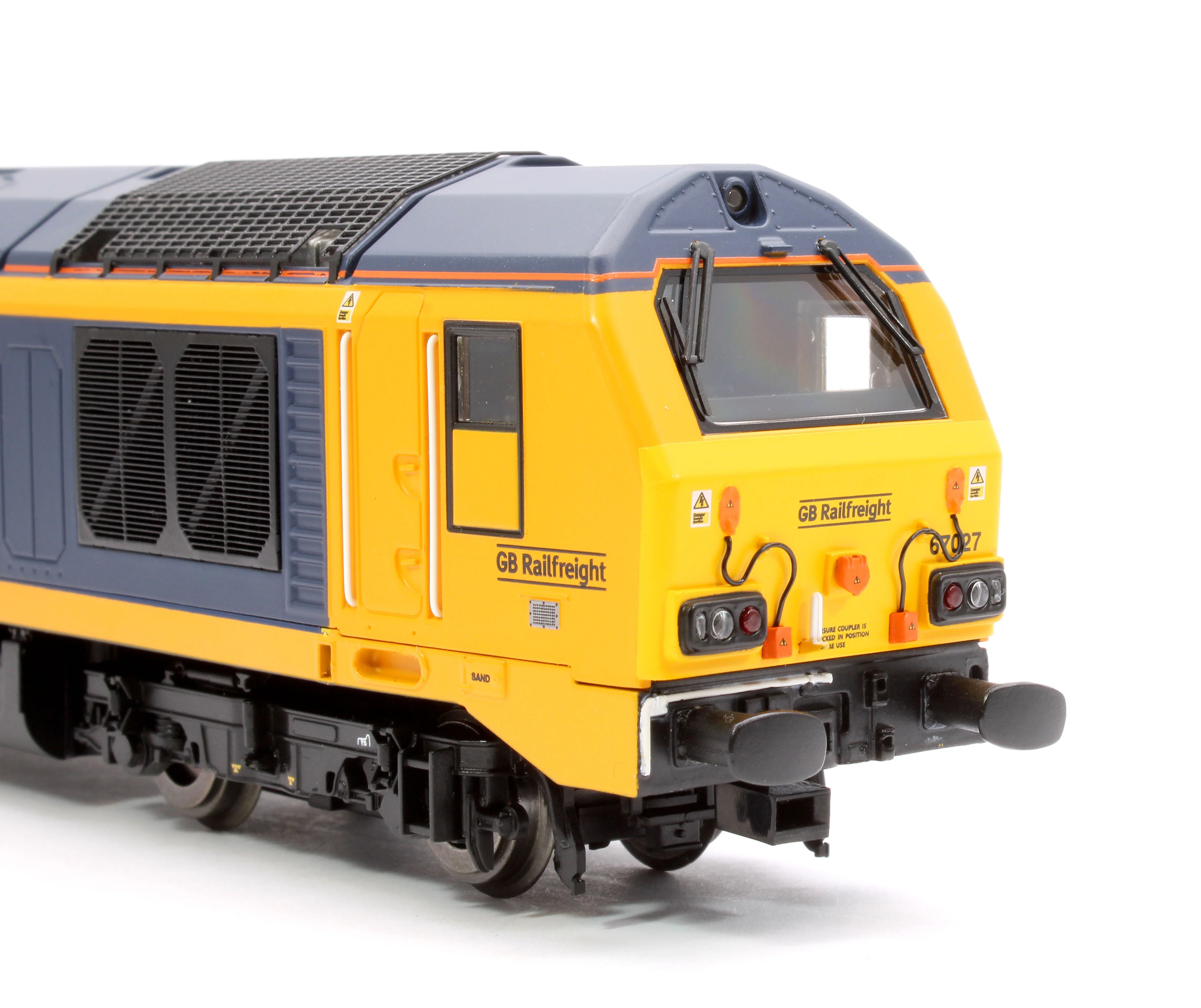 R30372 Class 67 GBRf Bo-Bo 67027 Diesel Locomotive - Image 10