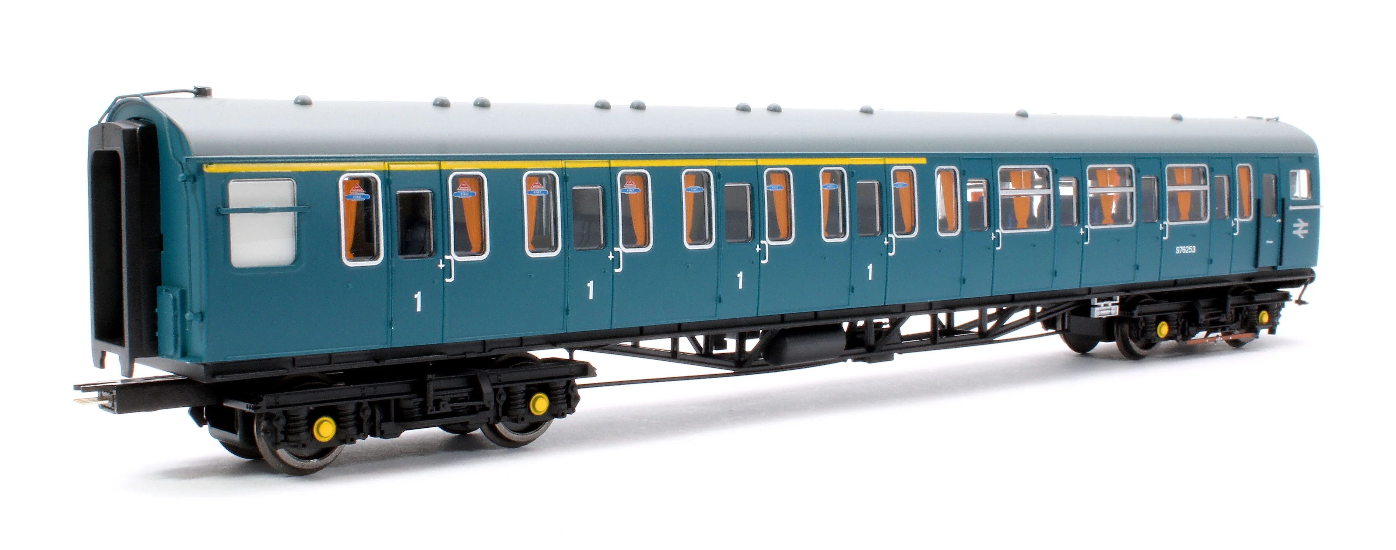 R30447 BR Class 423 - 4 VEP Train Pack - Image 13
