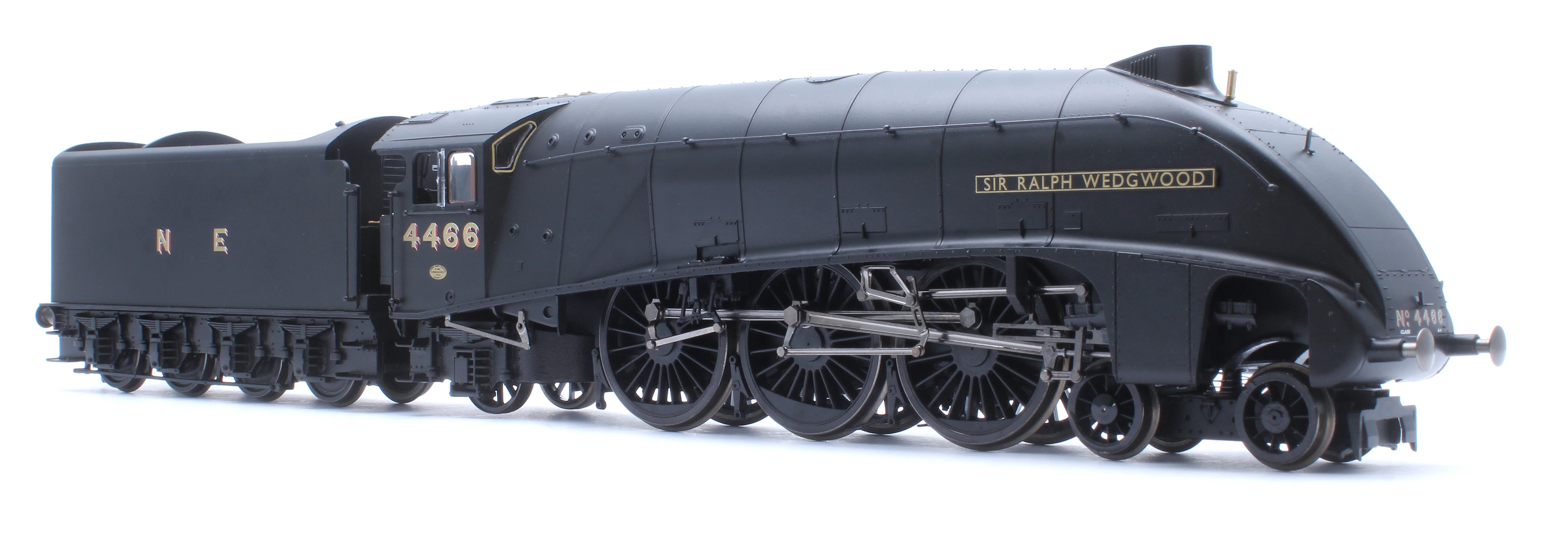 R30452 Class A4 4-6-2 LNER No.4466 'Sir Ralph Wedgwood' (WWII 80th Anniversary Collection) Steam Locomotive - Image 4