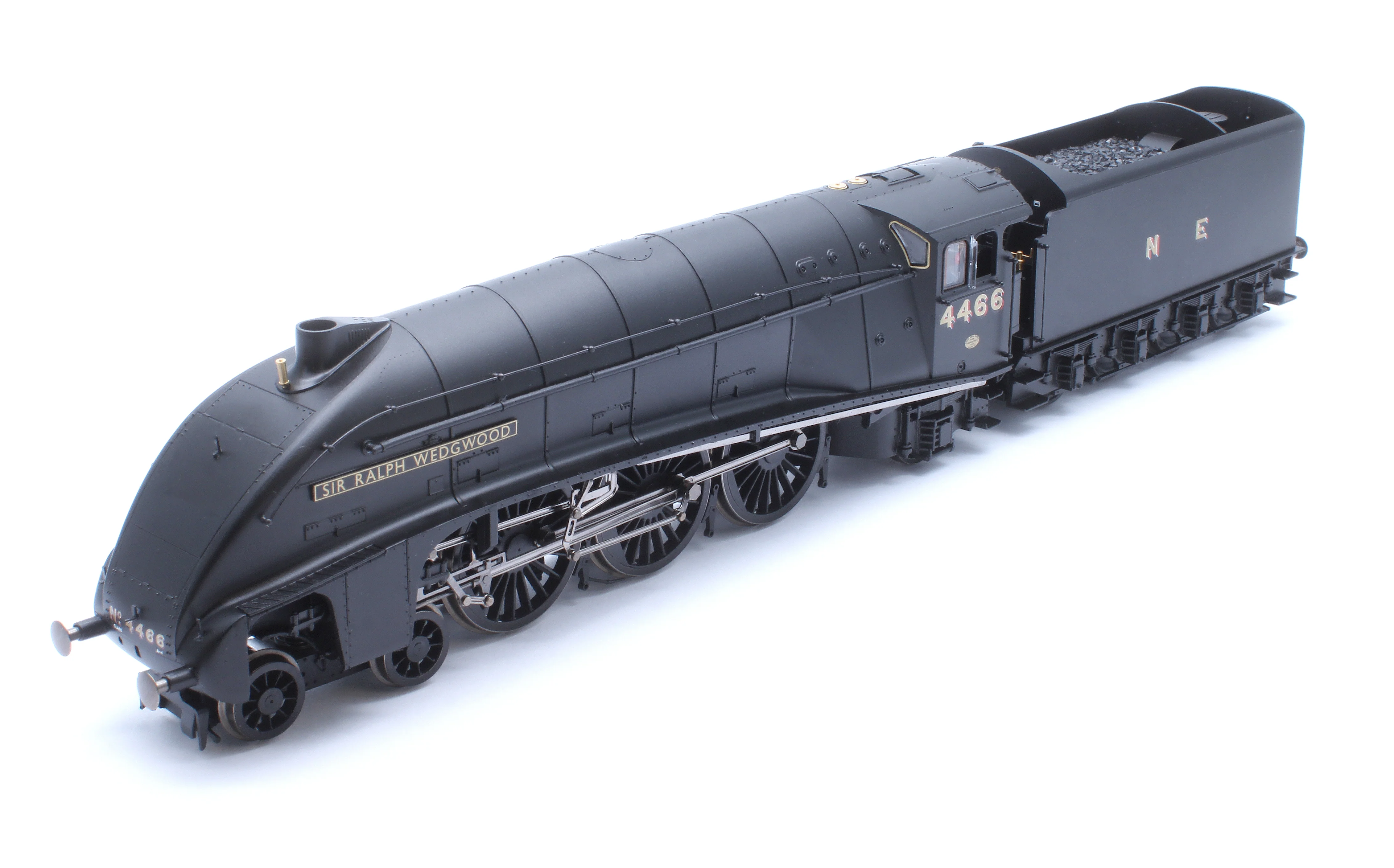 R30452 Class A4 4-6-2 LNER No.4466 'Sir Ralph Wedgwood' (WWII 80th Anniversary Collection) Steam Locomotive - Image 7