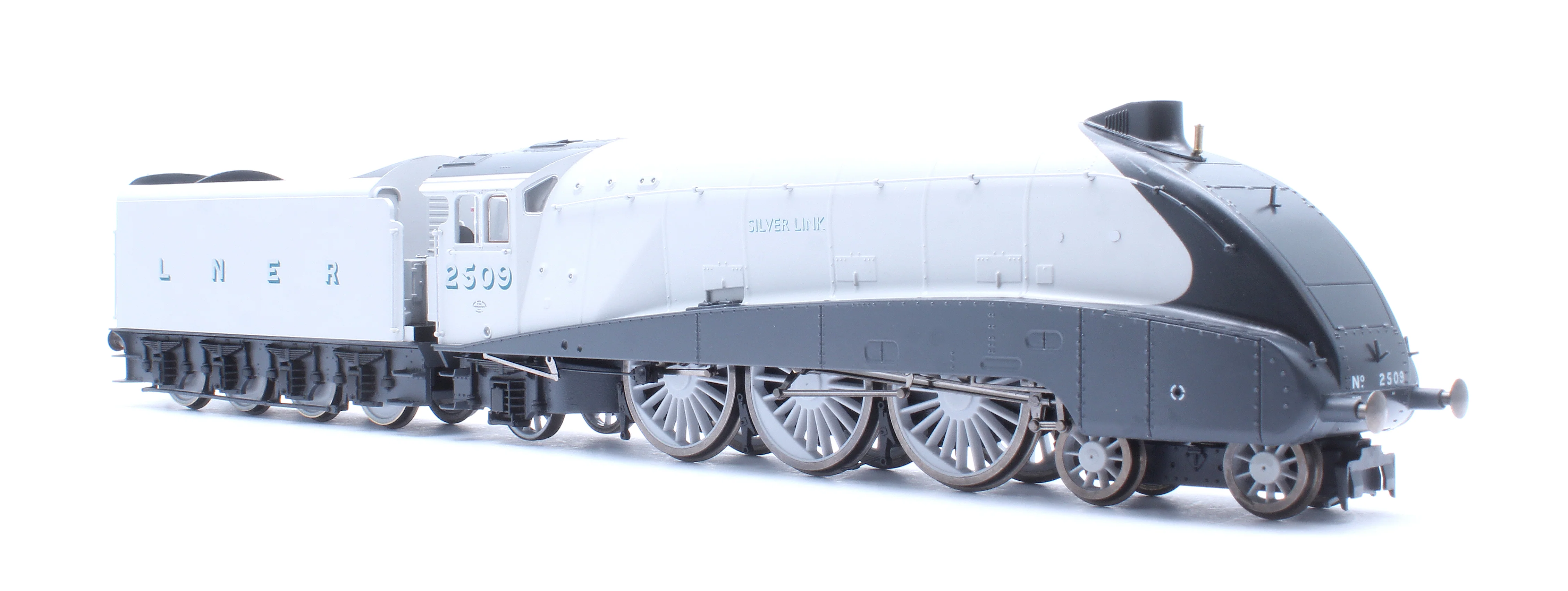 R30456 Hornby Dublo Class A4 4-6-2 LNER No.2509 'Silver Link' (90th Anniversary Collection) Steam Locomotive - Image 4