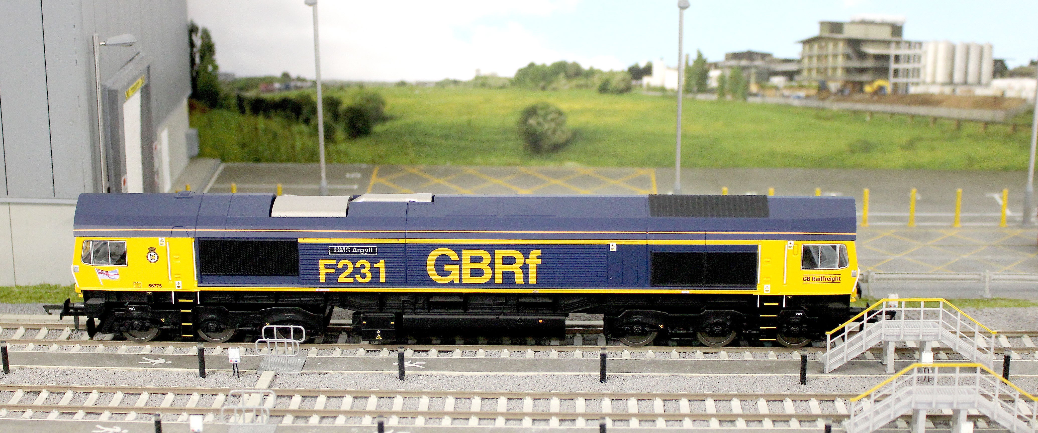 R30534TXS RailRoad GBRf Class 66 HMS Argyll 66775 Diesel Locomotive - DCC Sound - Image 15