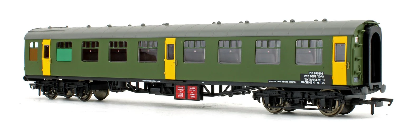 R40007 BR Departmental, ex-Mk1 SK Ballast Cleaner Train Staff Coach, DB 975802 - Image 2