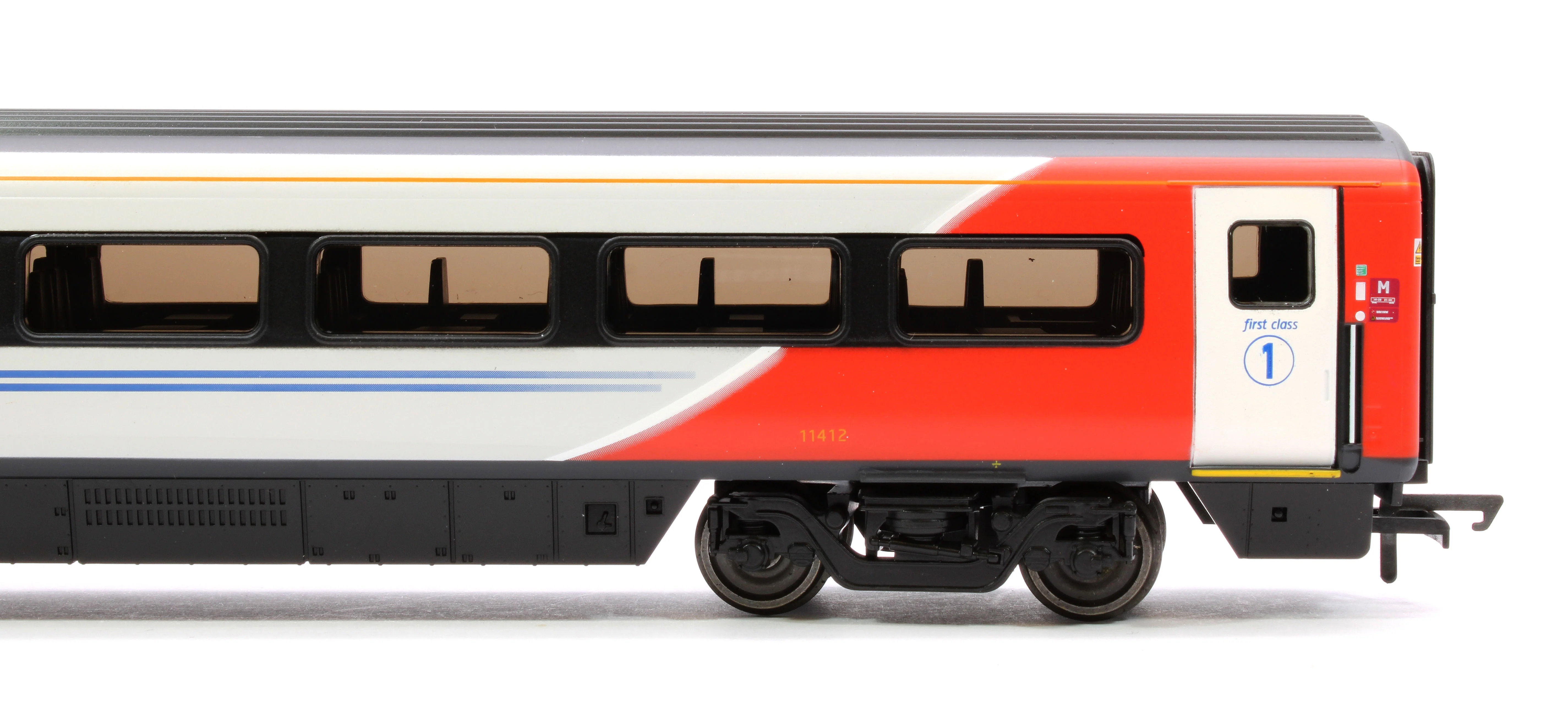 R40150 Mk4 Open First LNER Coach M 11412 - Image 5