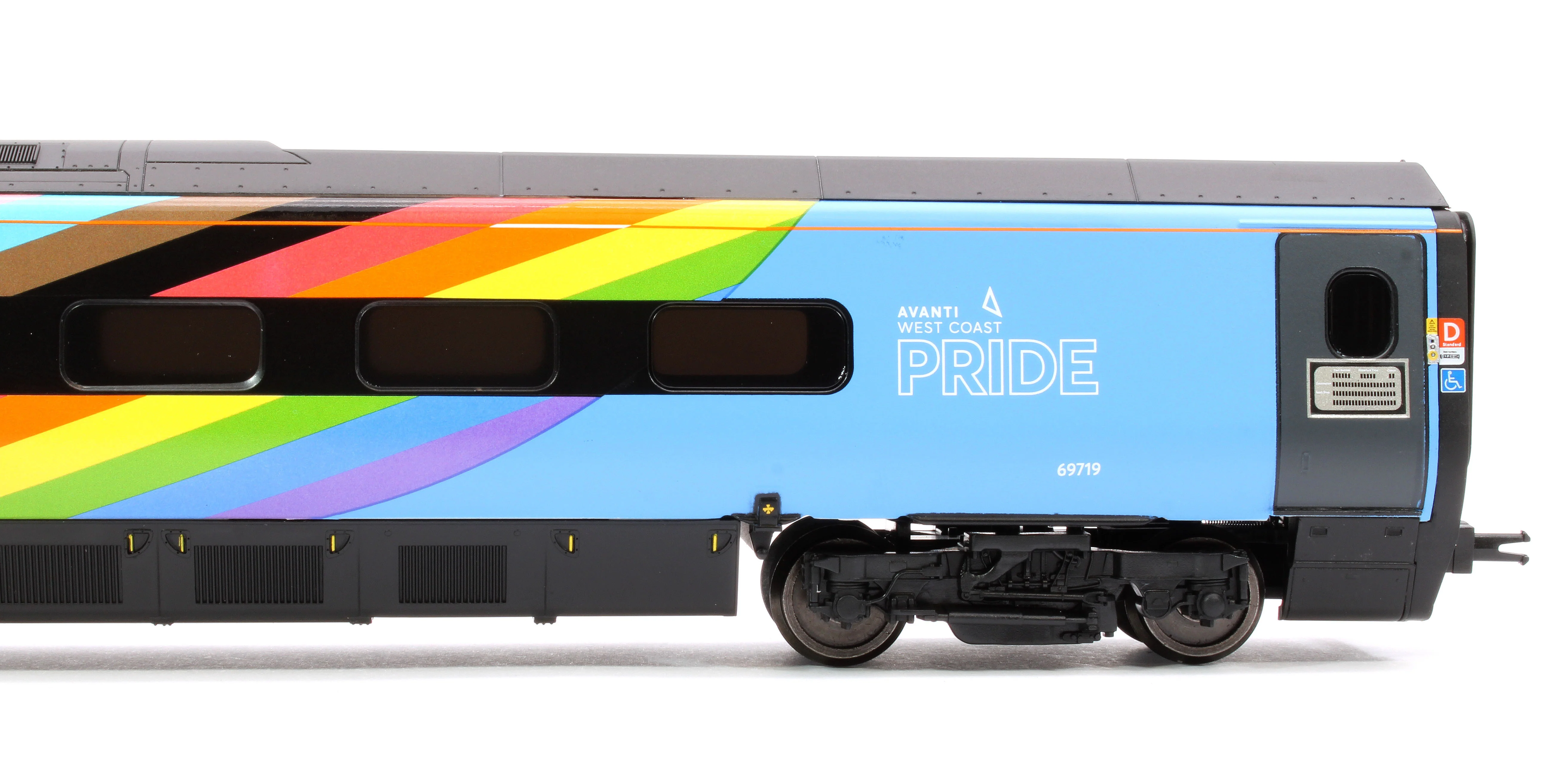 R40199 Pendolino Motor Standard (MS) Avanti West Coast Pride Livery 69719 - Image 4
