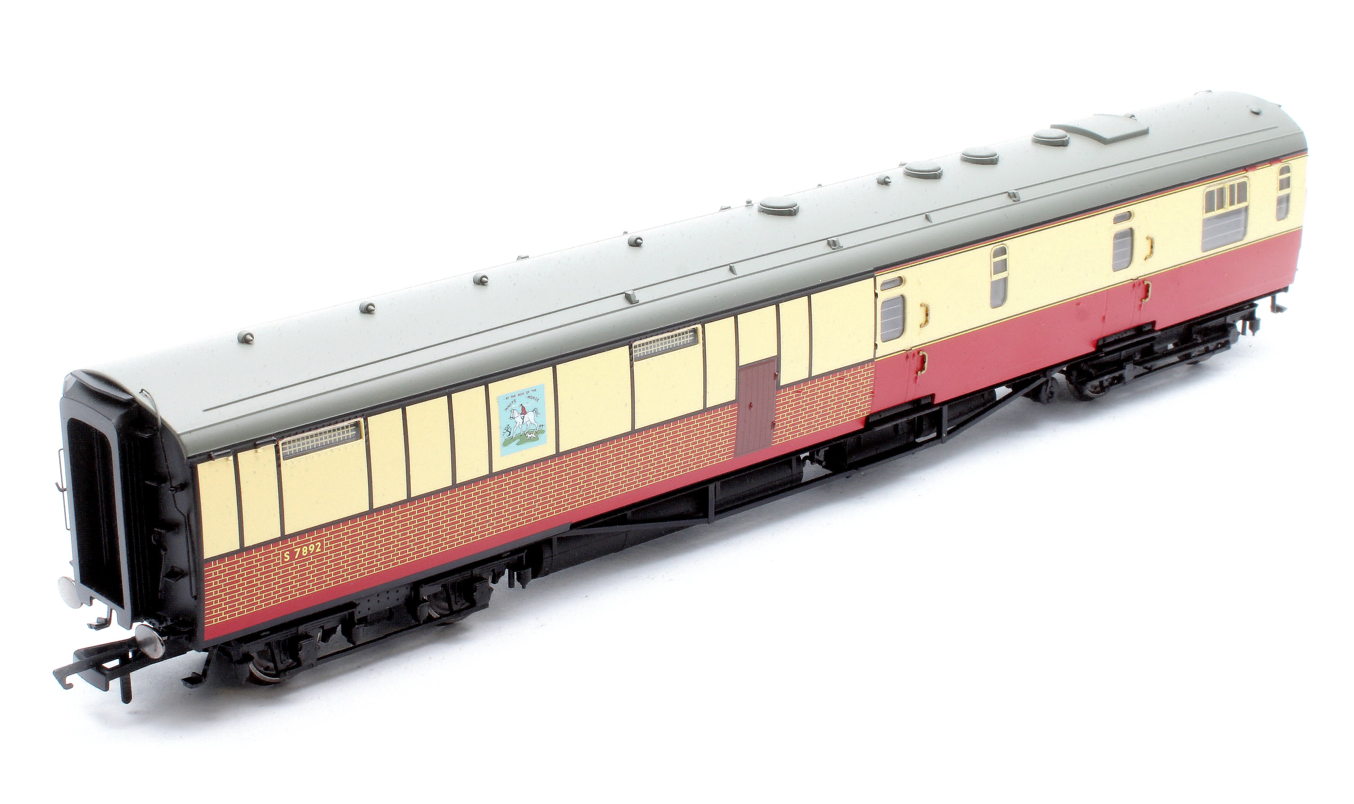 R40470 BR 'Tavern' Kitchen and Buttery Car & Composite Restaurant - White Horse 7833 Twin pack - Image 11